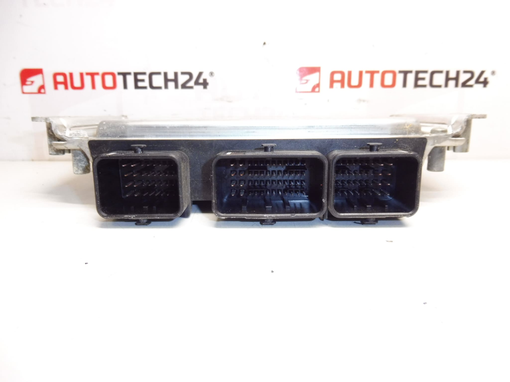 ECU Peugeot 206 Bosch ME7.4.4 0261207477 9650347980 - Bild 2