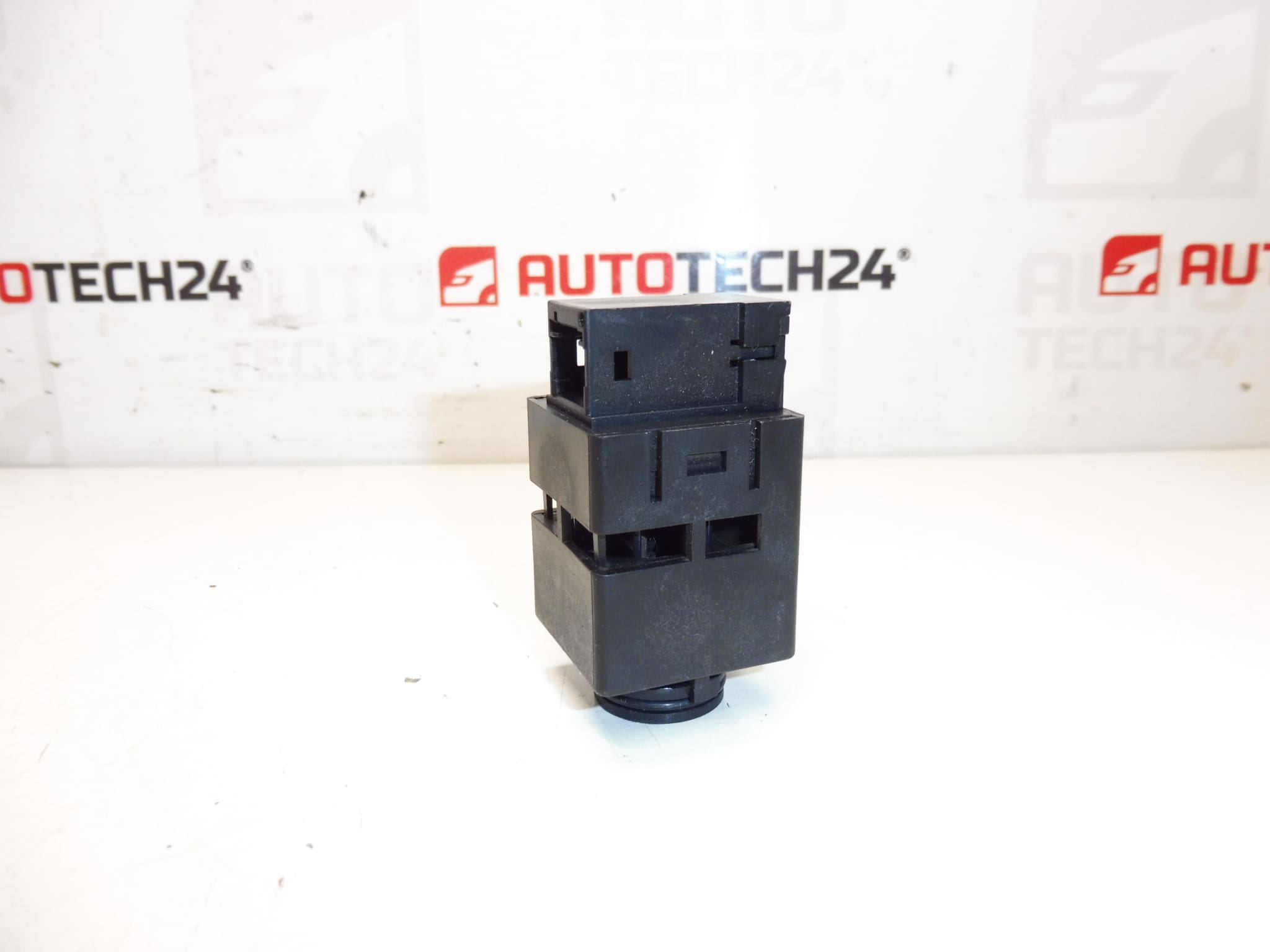 Temperatur- och luftfuktighetsgivare Citroën Peugeot 9644113080 6445PK