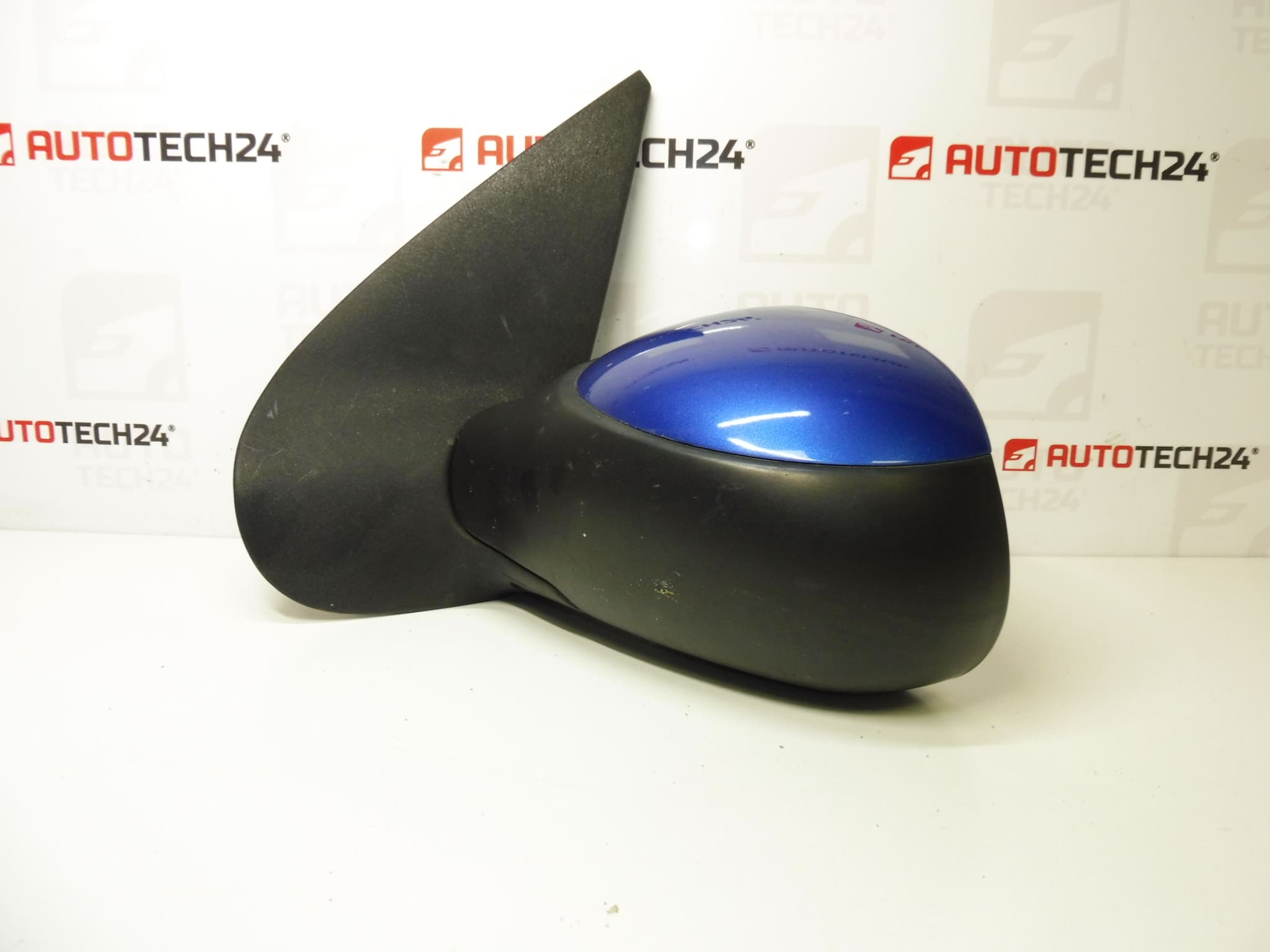 Vänster spegel KGS Peugeot 206+ 96725644XT 8154JE