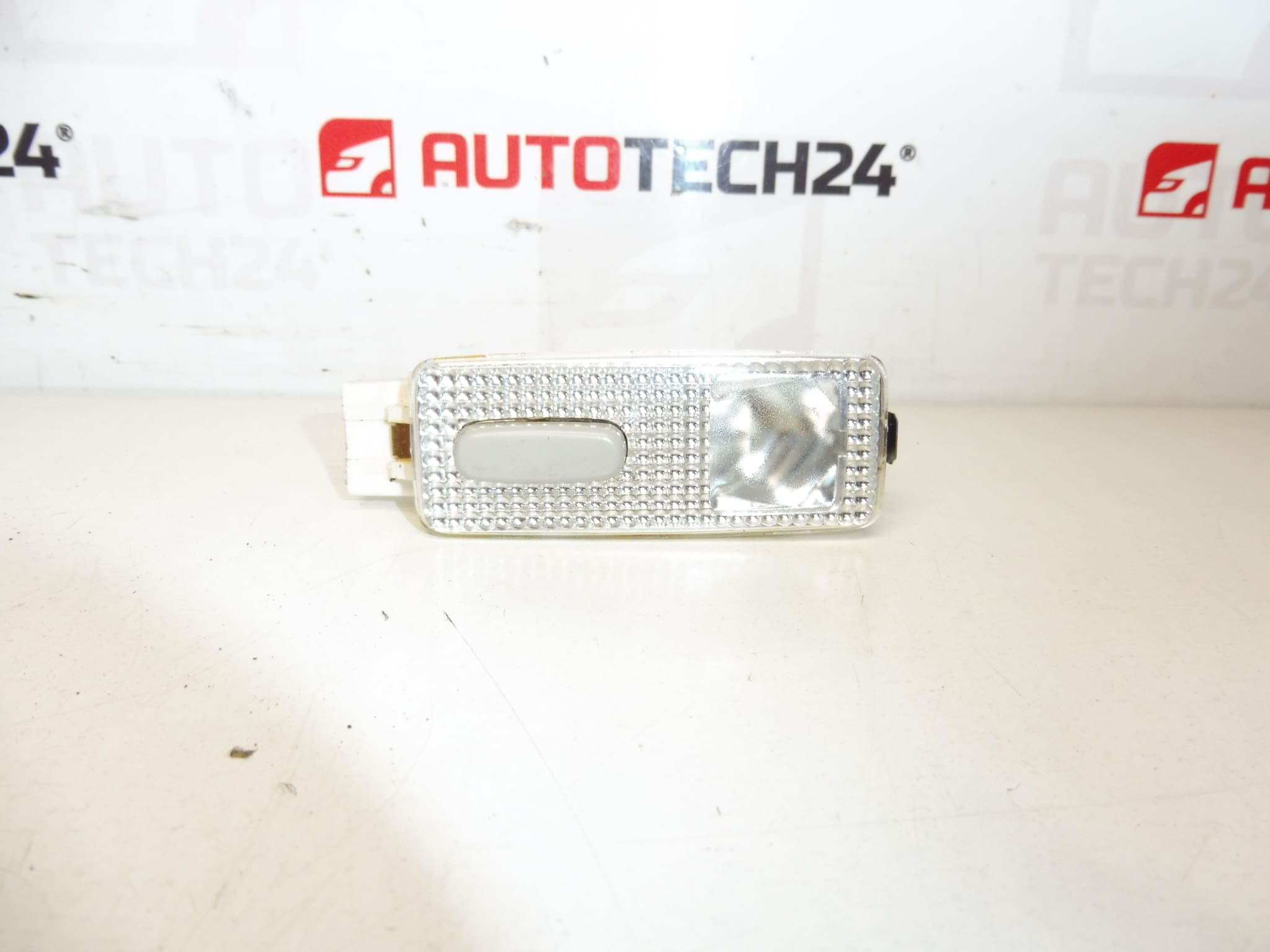 Taklampa höger bak Citroën Peugeot 9674191077 6362P1 6362P0