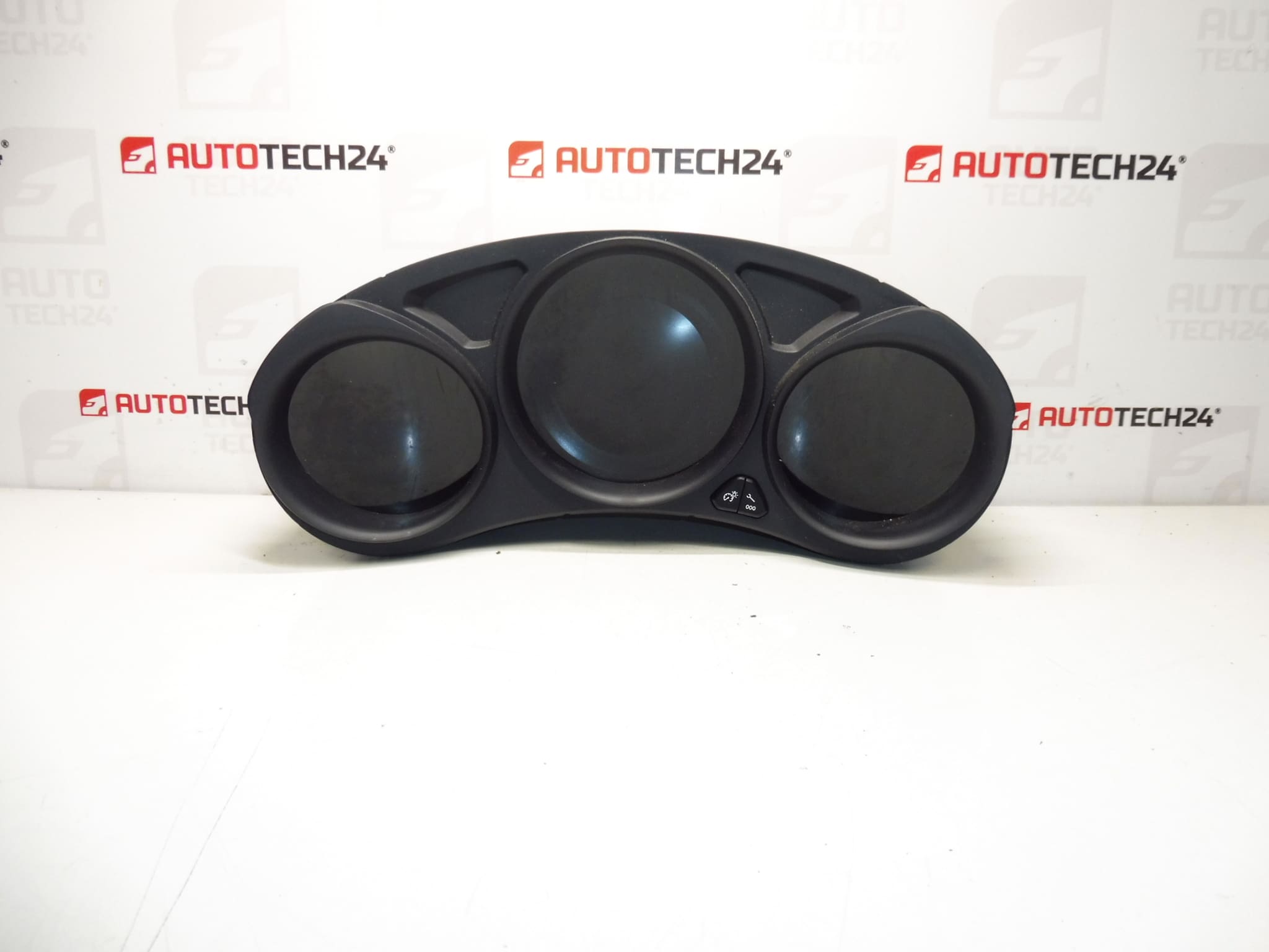 Hastighetsmätare körsträcka 94000 km Citroen C4 B7 9812832380 A2C97398300