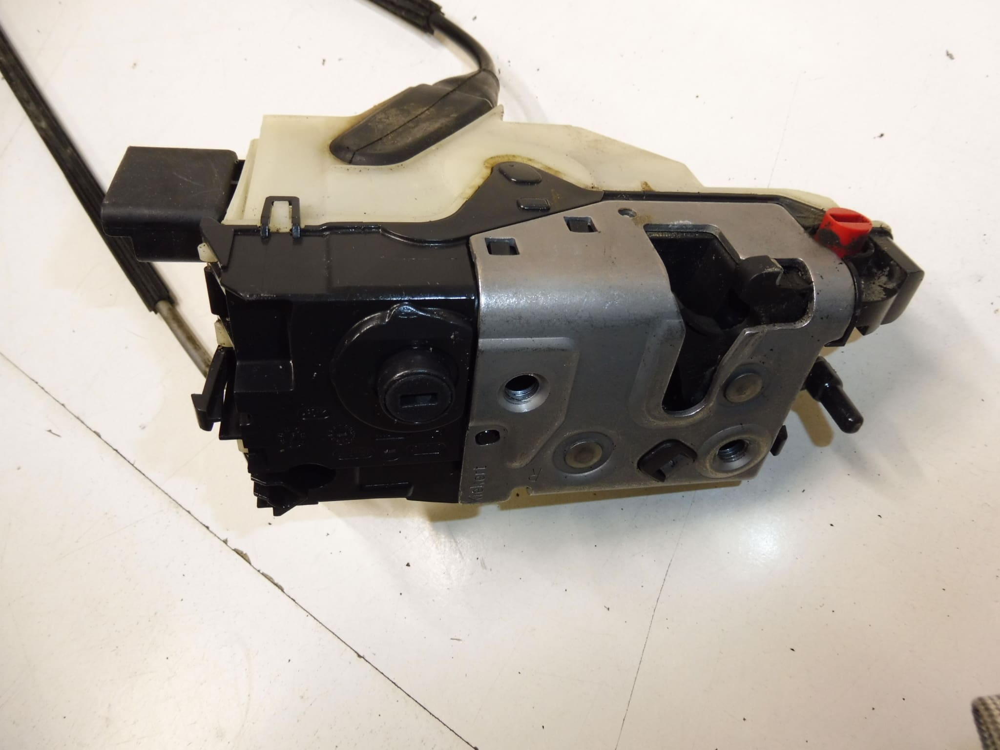 Elektriskt lås för höger bakdörr Citroën C4 9685352080 9138AH - Bild 2