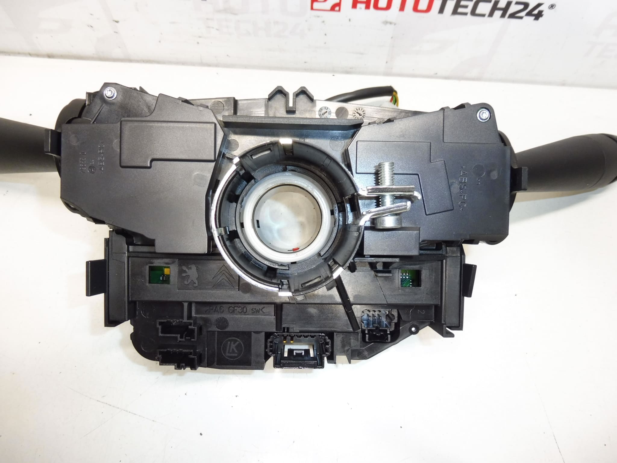 Styrdon COM2008 Citroën Peugeot DS 98000242ZD 98199434ZD - Bild 2