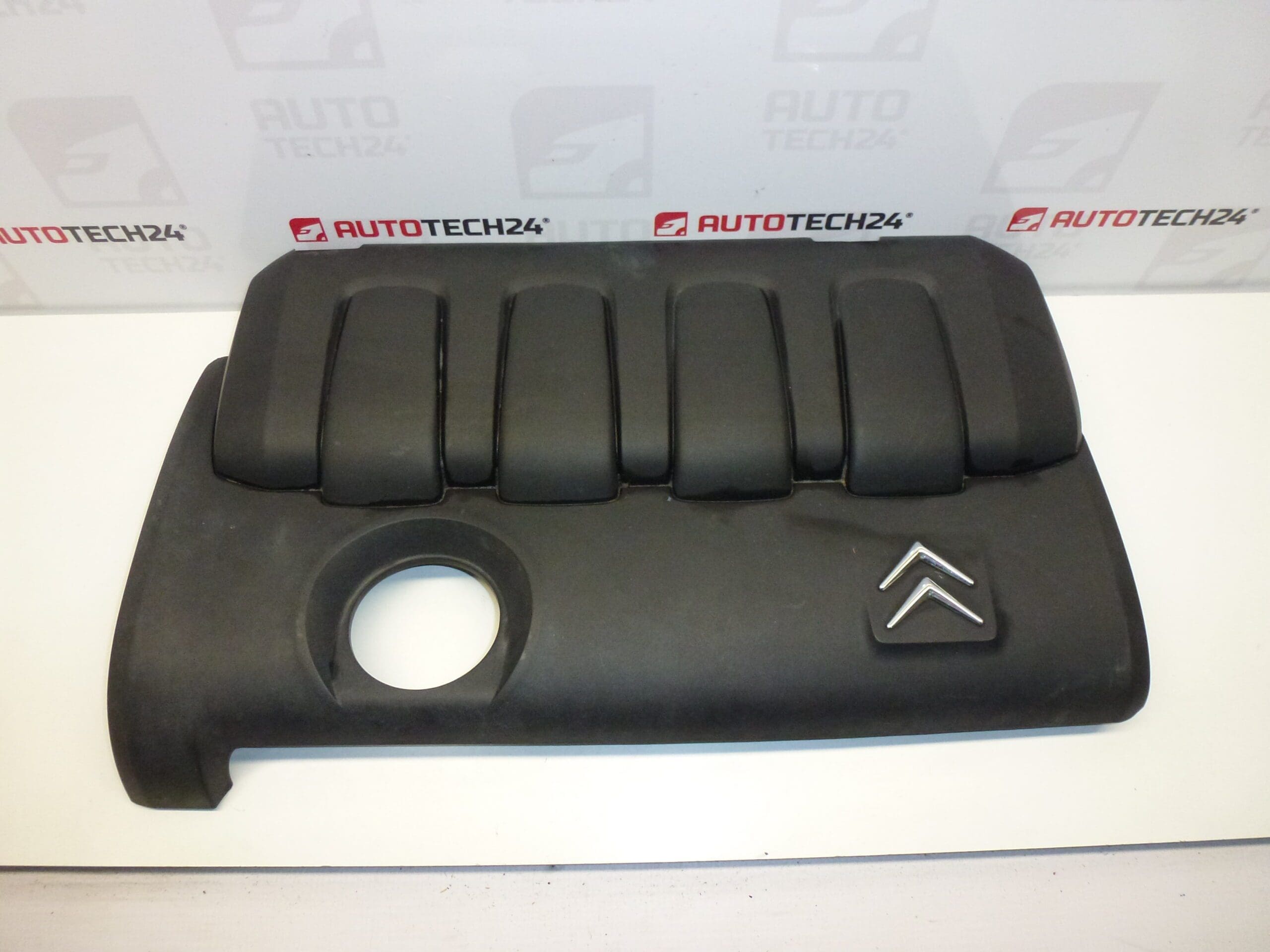 Motorns omslag 1.4 16V KFU Citroën 9648443480 9648442980 013754