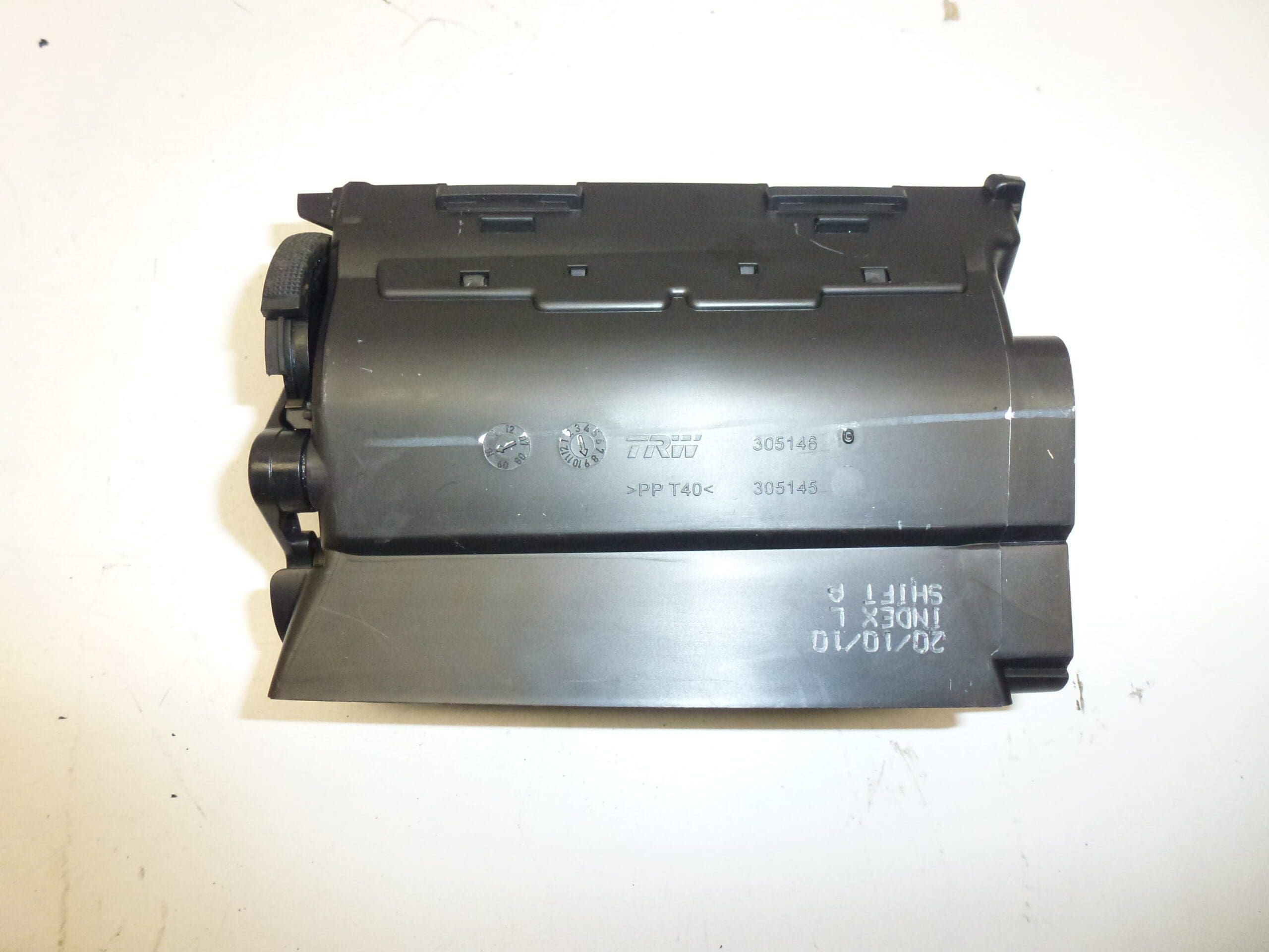 Ventilationsmunstycke Citroën C5 X7 9682442377 8265EW