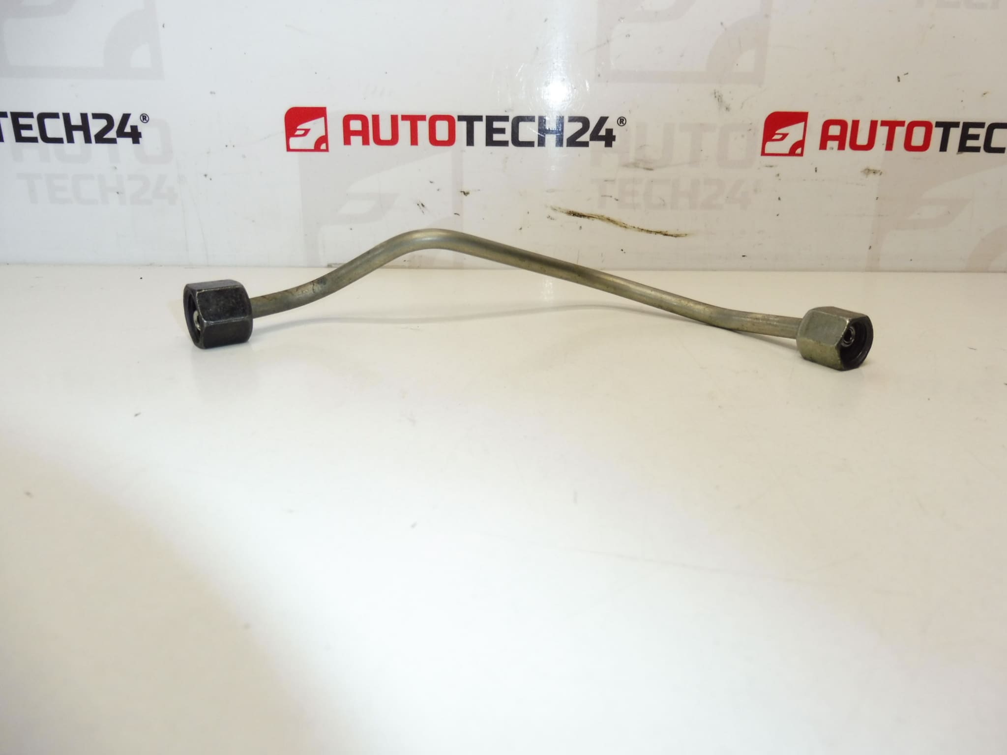 Rör RAIL inlopp 4:e cylinder Citroën Peugeot 1570Q2