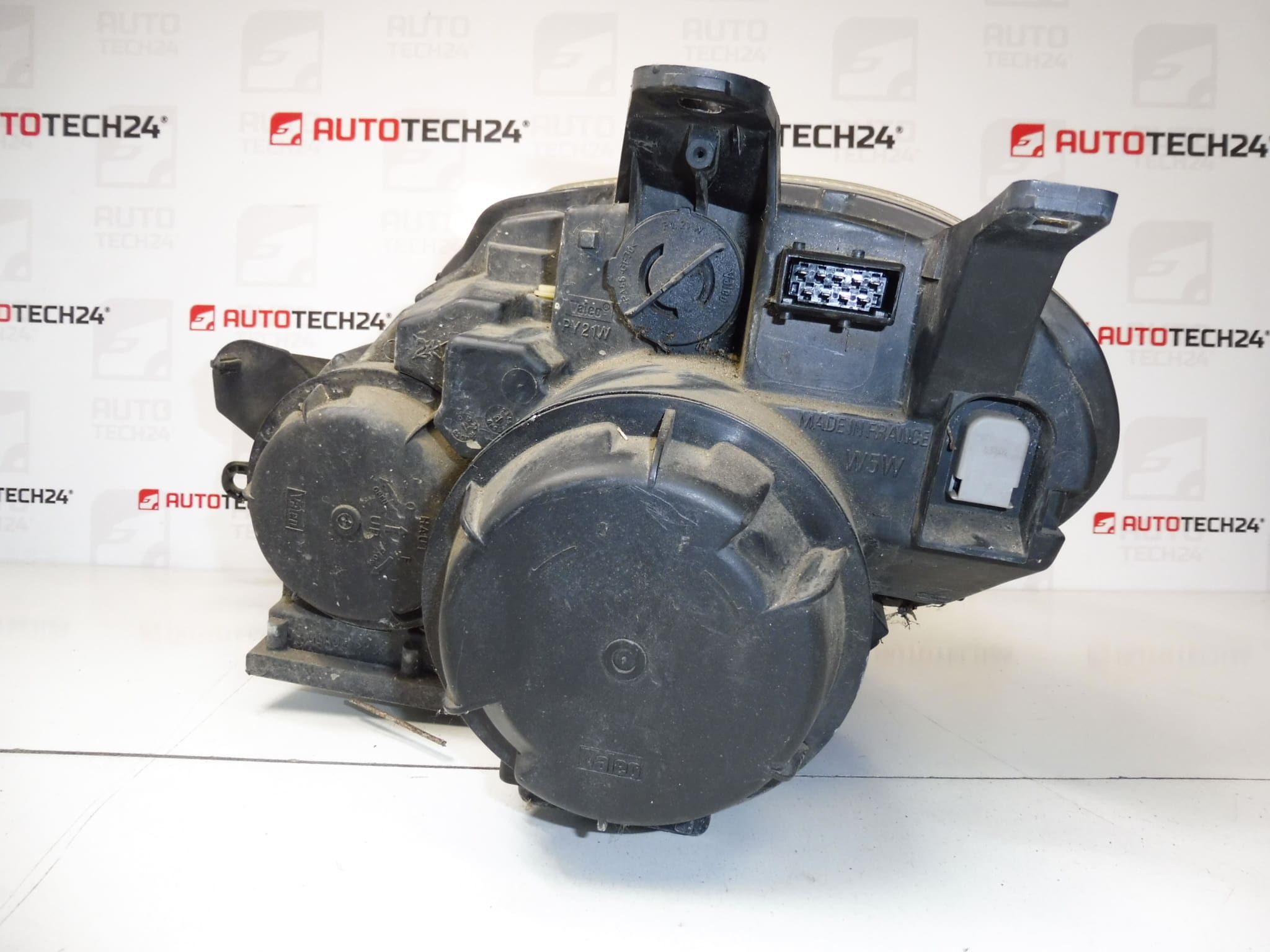 Höger framljusljus XENON Citroën C8 89006372 1494319080 620616