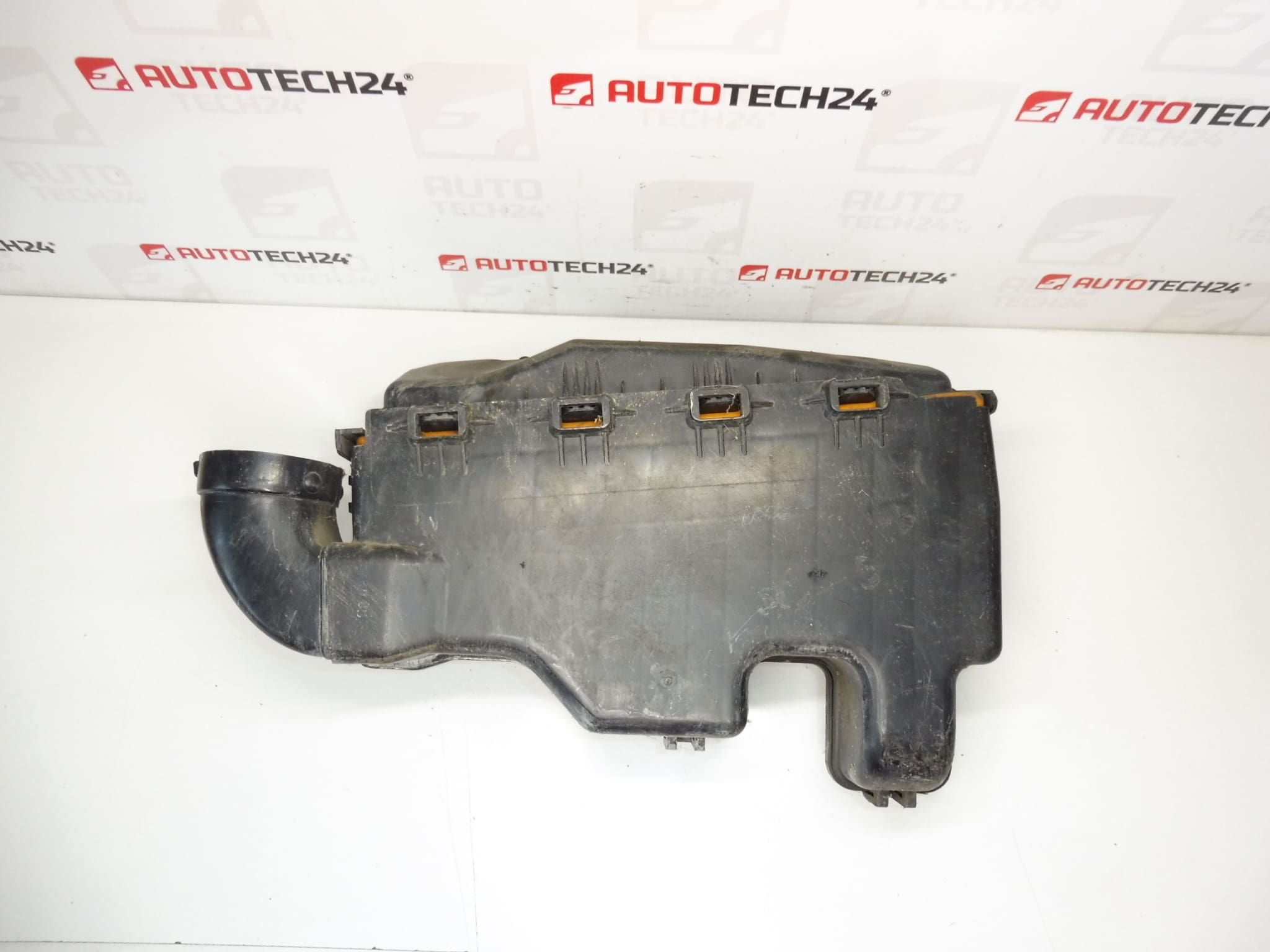 Filterlåda Citroën Peugeot 1.4 HDI 9647066980 9647066880 1420L3