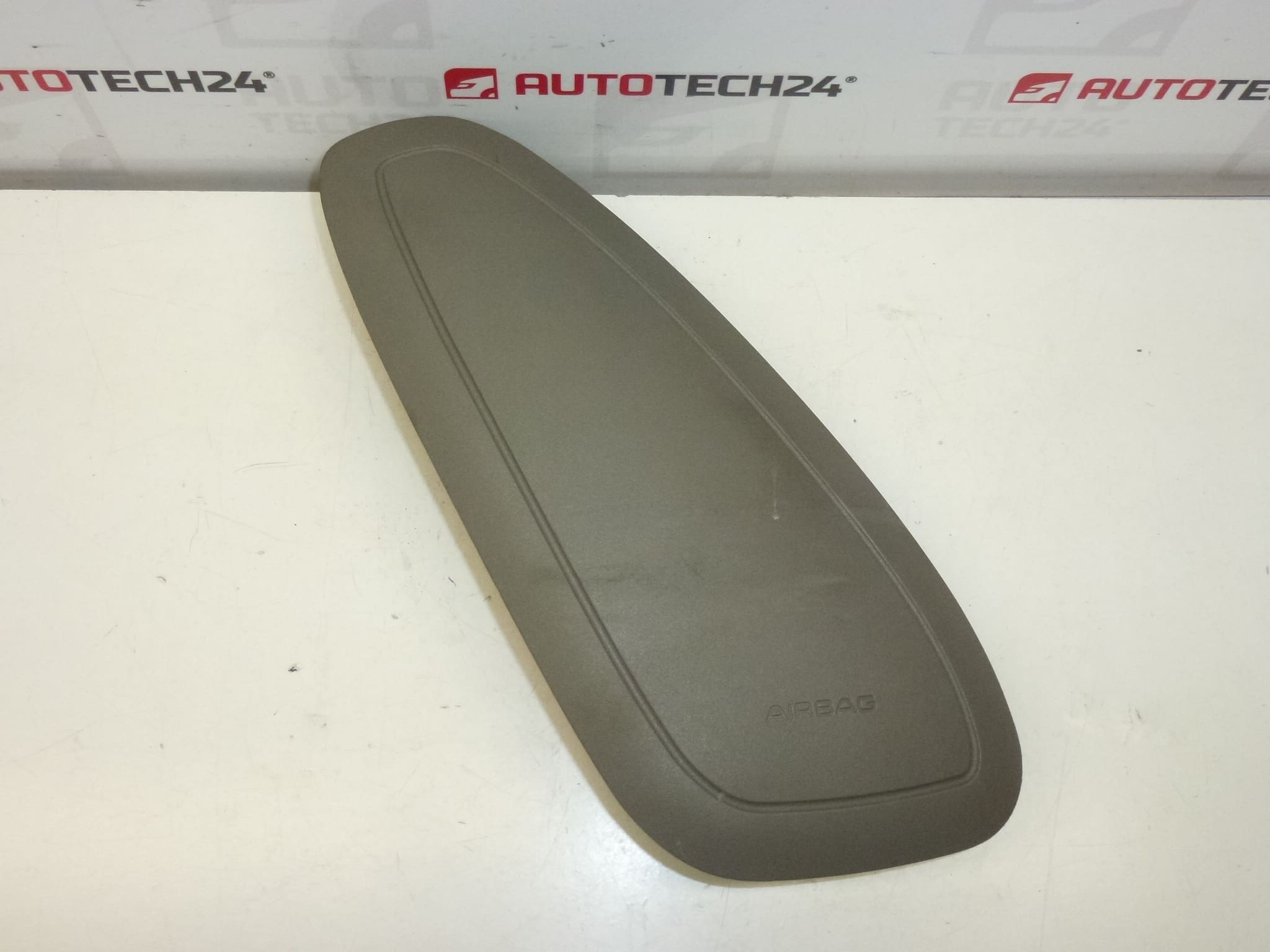 Airbag höger Citroën Xsara Picasso 96472198GW 8216S5