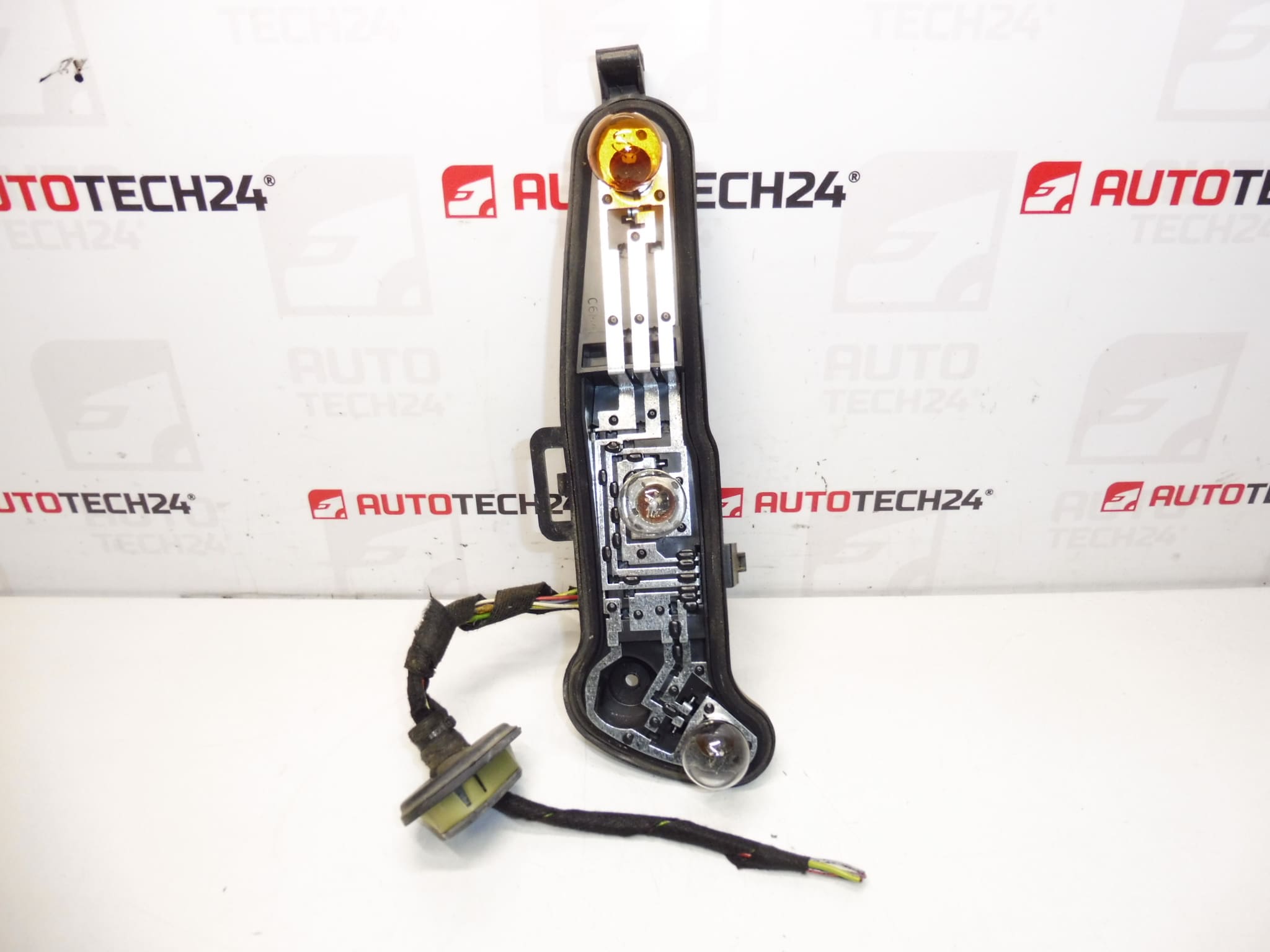 Citroën C4 3 Dörrar 3 Dörrar 9646801677 6351T6