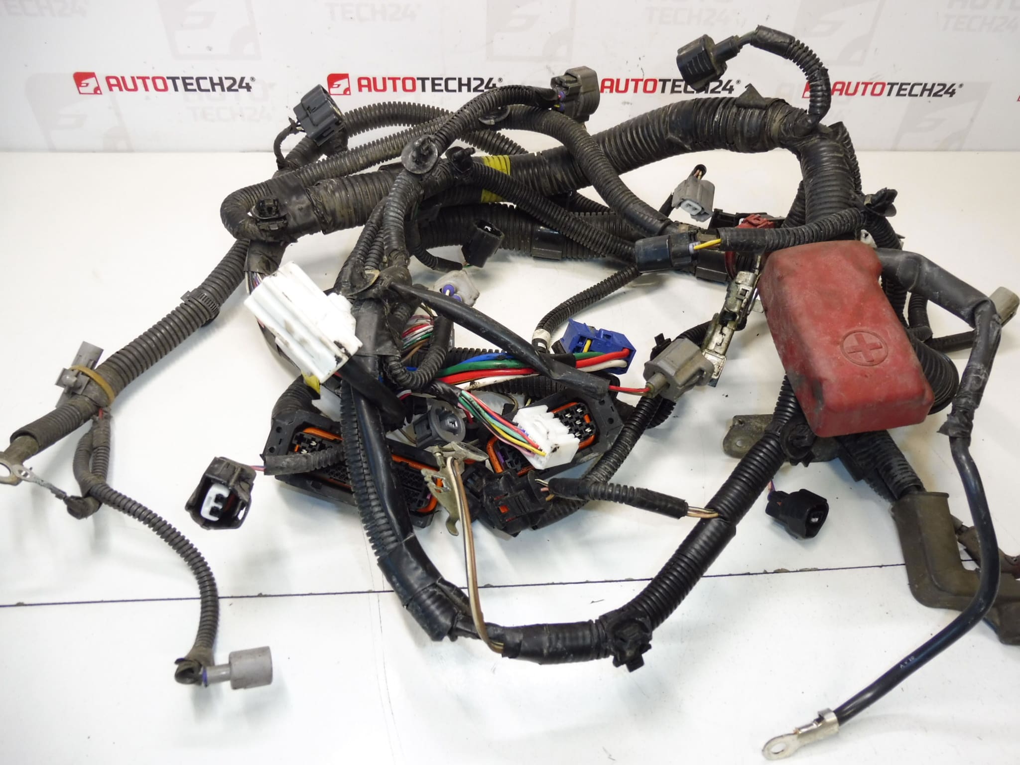 Motor Kabelskydd Citroën Peugeot 1.0 KR Automat 821210H310 - Bild 2