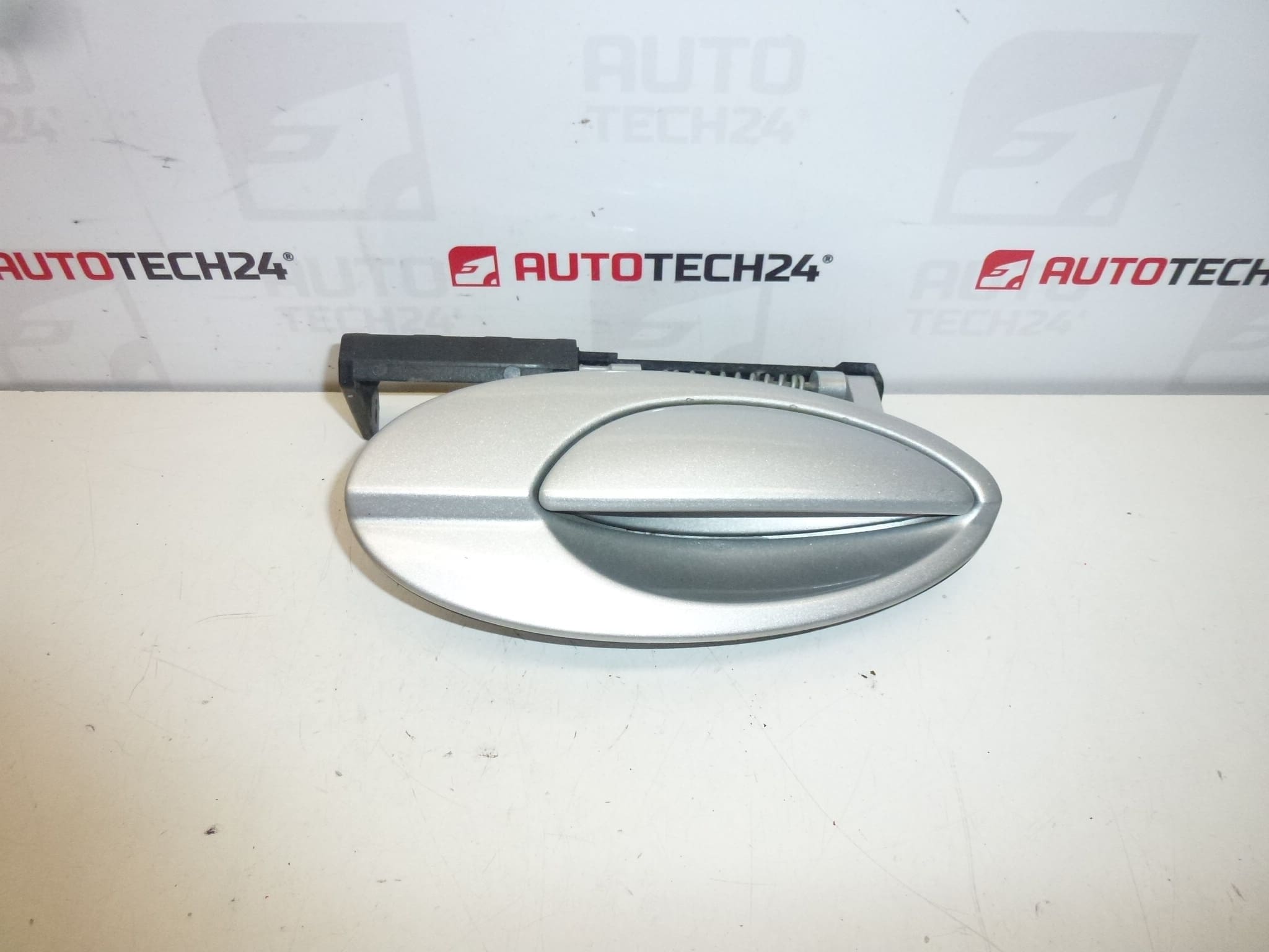 Höger framdörrhandtag Citroën C5 I och II 9634765977 9634765777 EZRC