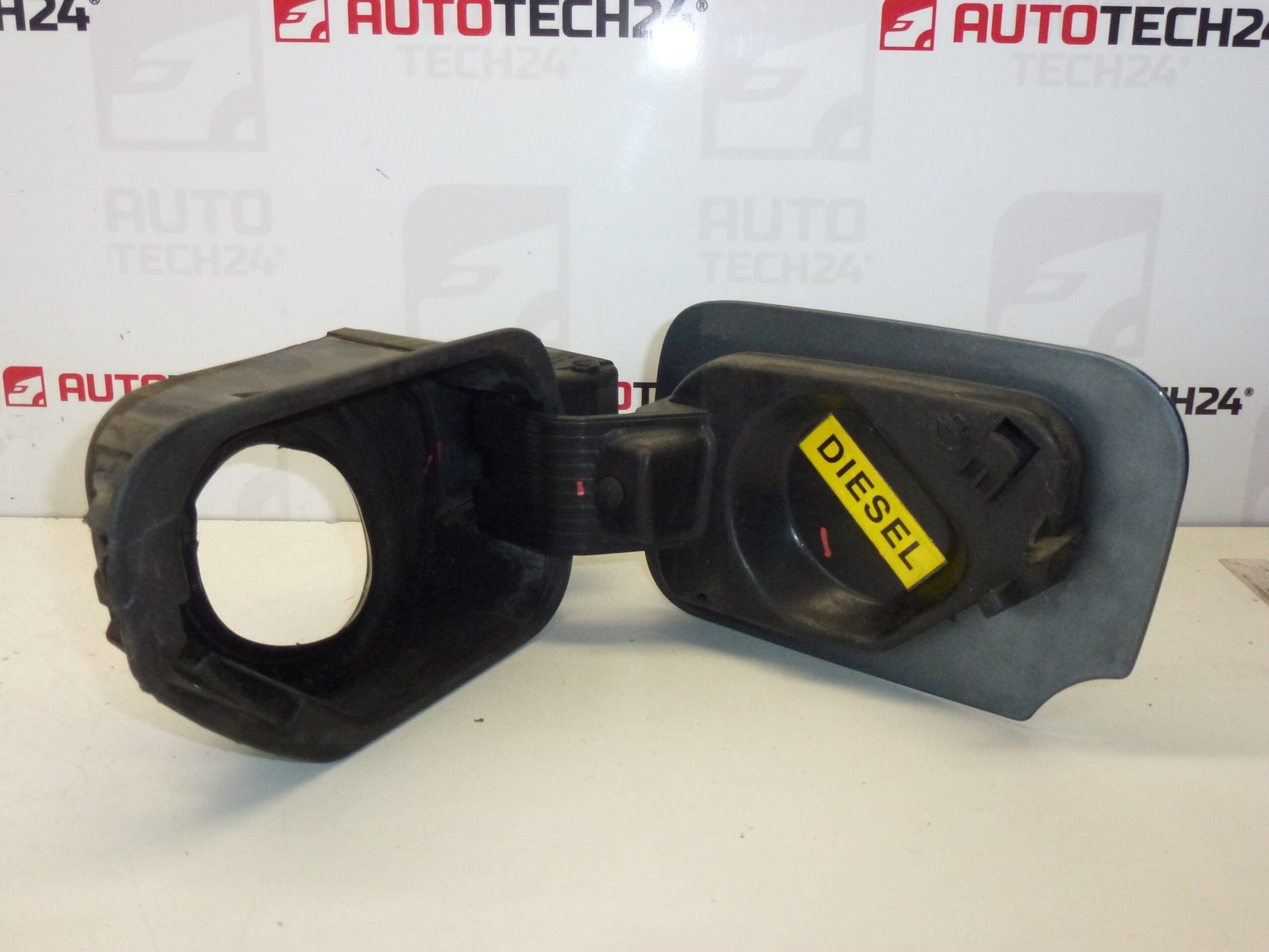 Tanklock Peugeot 407 1517A7 151877 EZWD - Bild 2