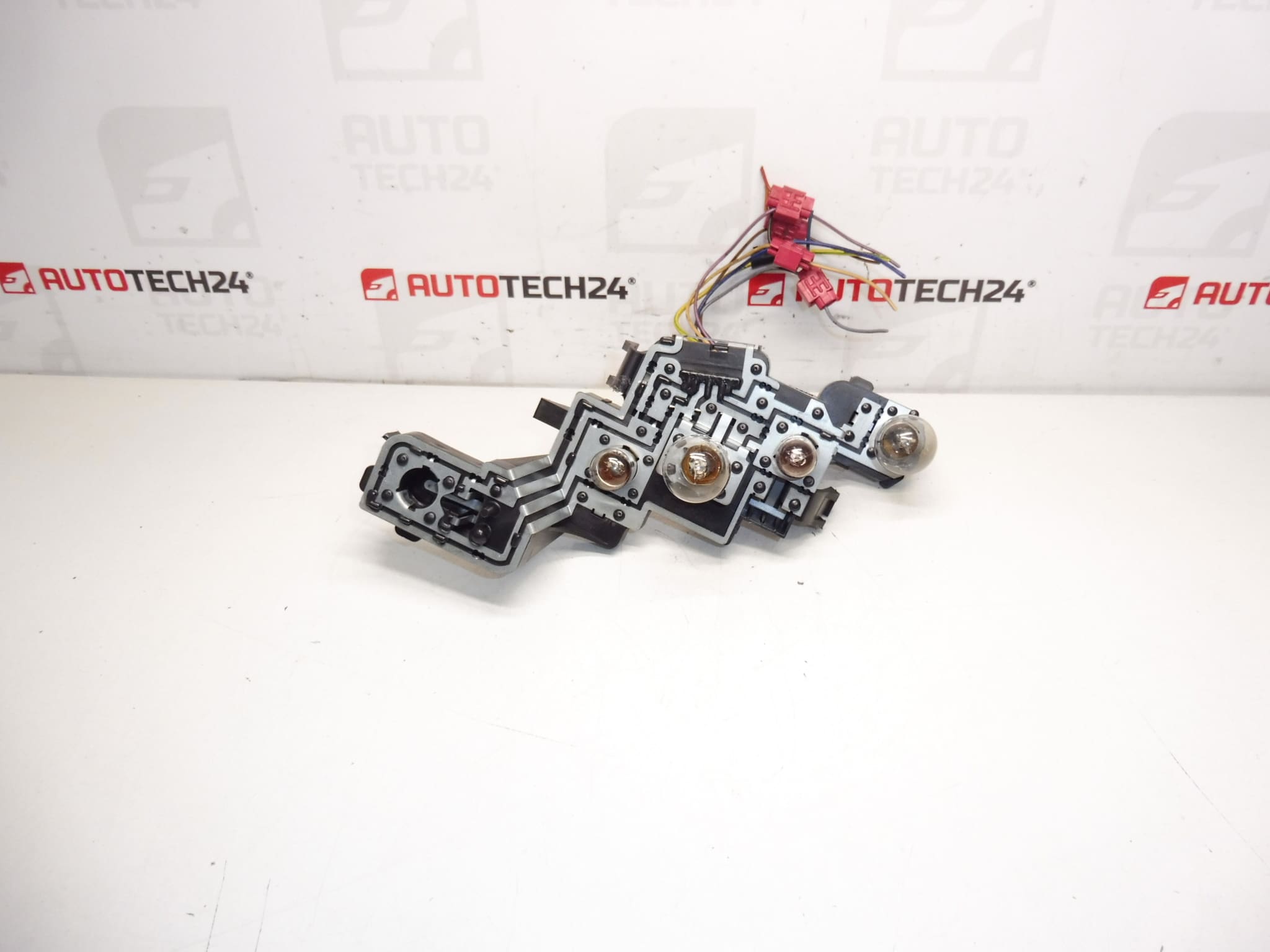 Vänster bakre lampa Peugeot 307 II 6350x0