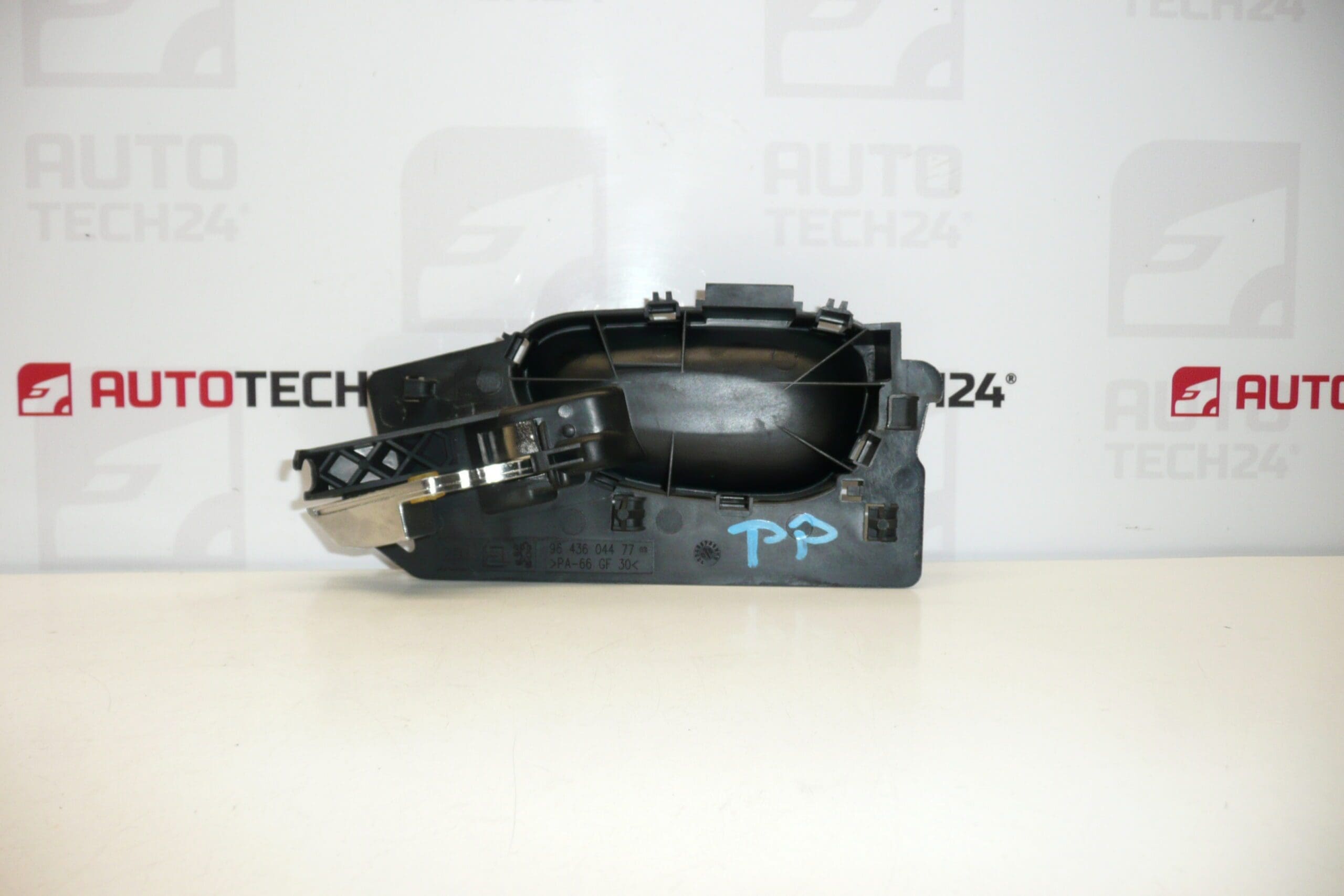 Inre höger dörrhandtag Peugeot 307 9143F5 9143L3