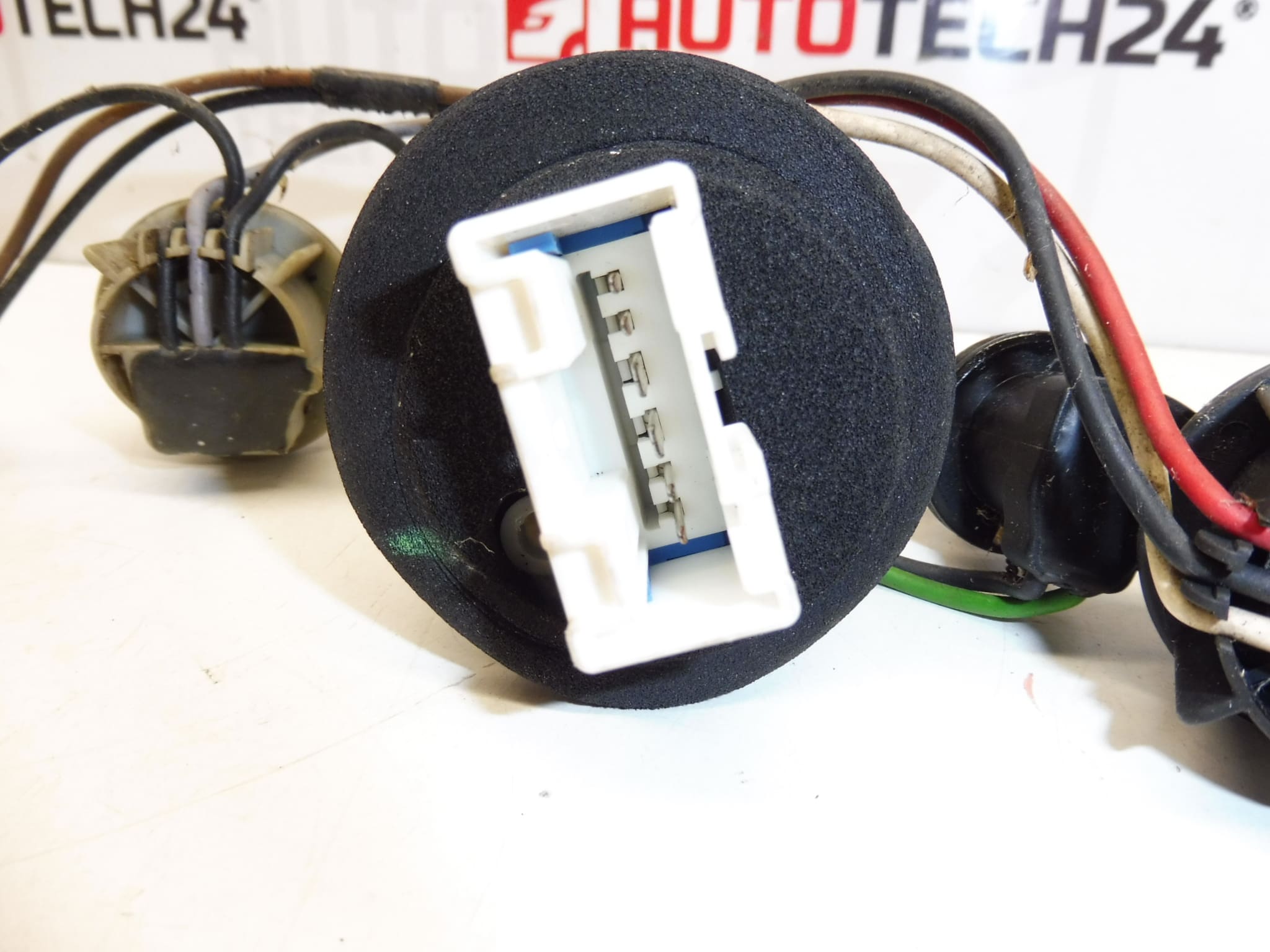 Bakljuskåpa Peugeot 407 COUPÉ 6534PP - Bild 2