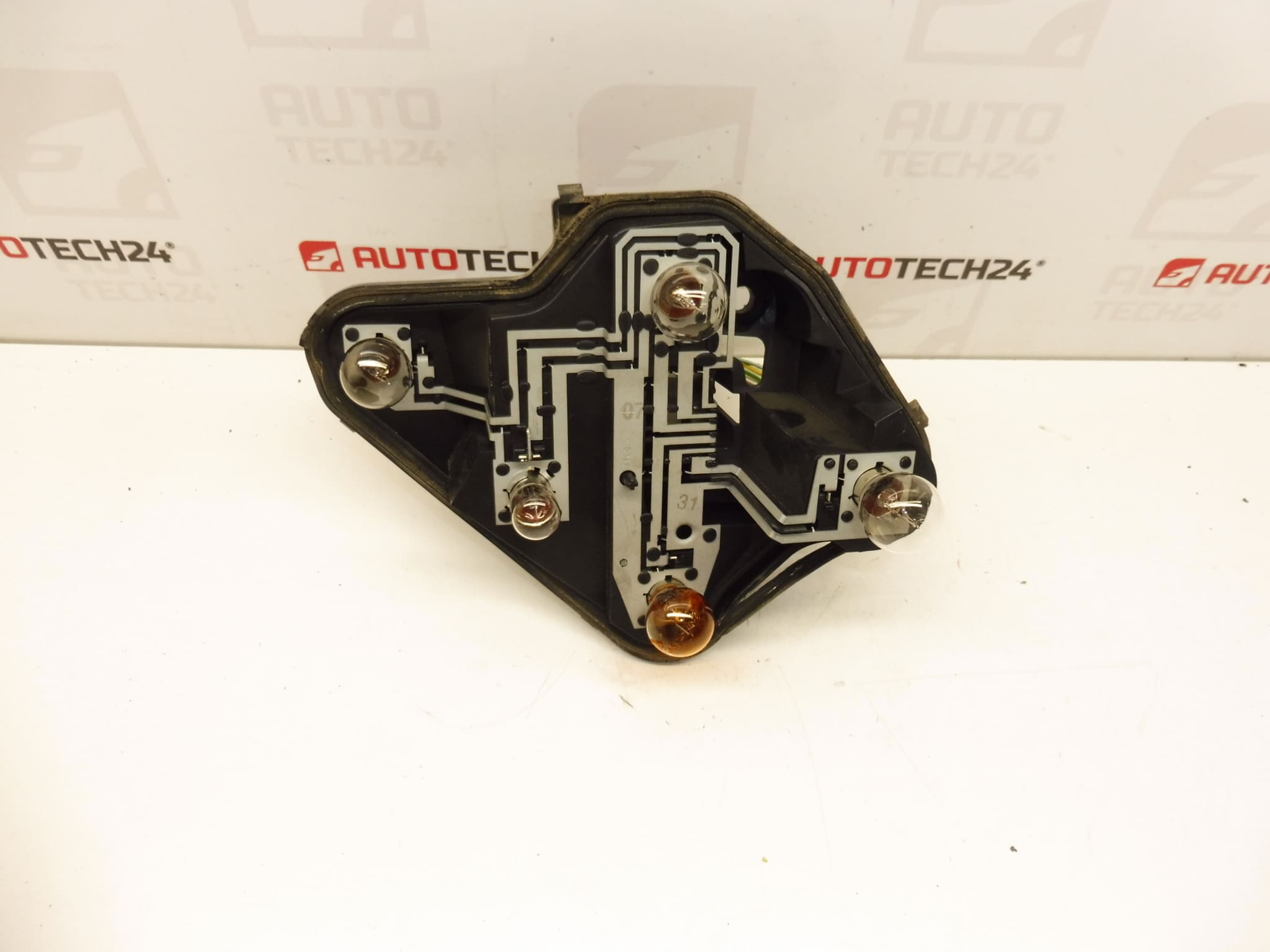 Bakre vänster glödlampssockel med Peugeot 207 SW 6350CT ledningsstycke