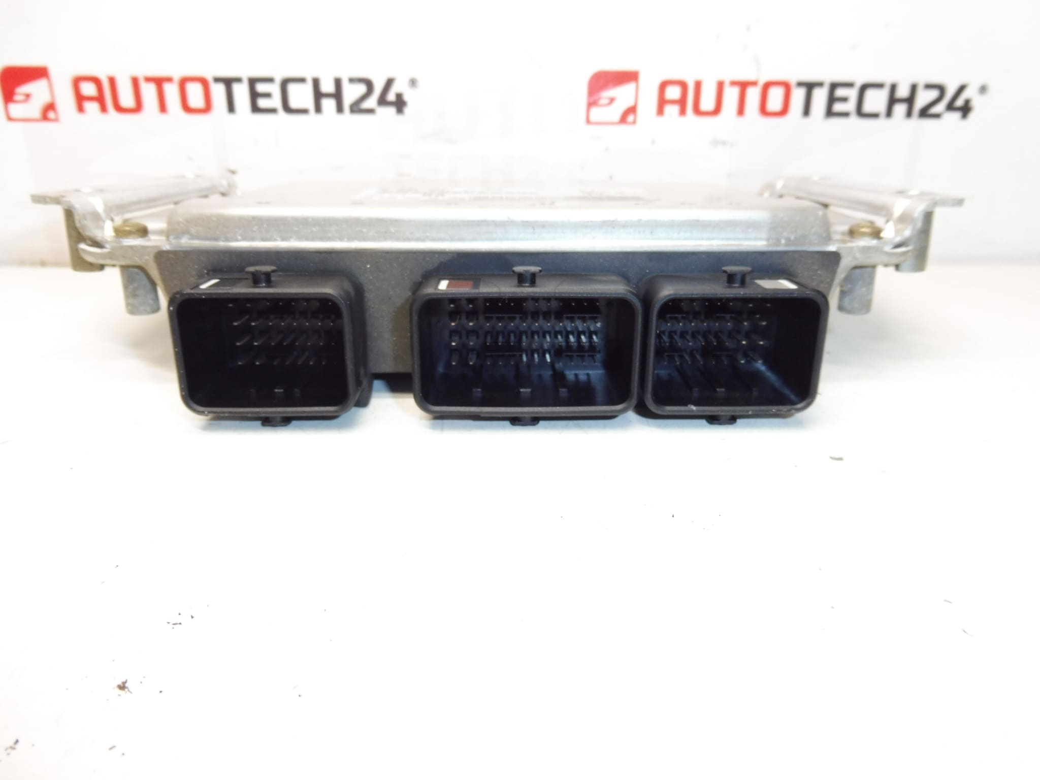ECU Bosch ME7.4.4 0261207474 9643840680 - Bild 2