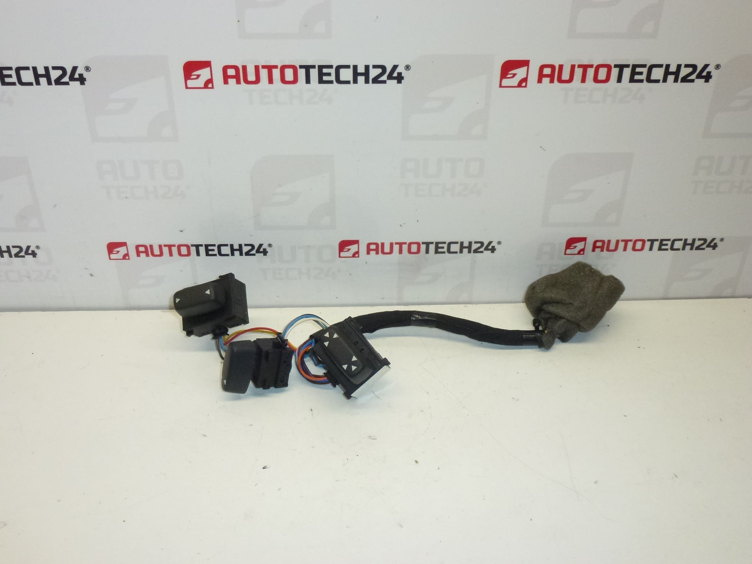 Elektrisk stolskontroll Citroën C5 8914AL