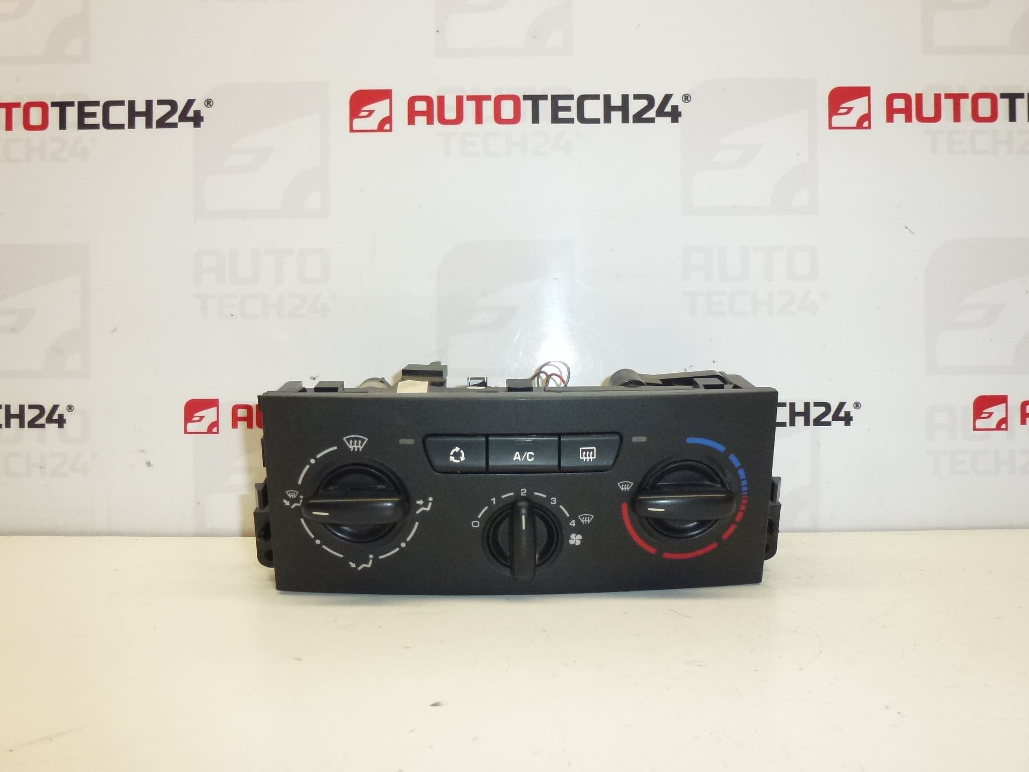 Peugeot 207 luftkonditionering värmekontroll N102080F 6451TL