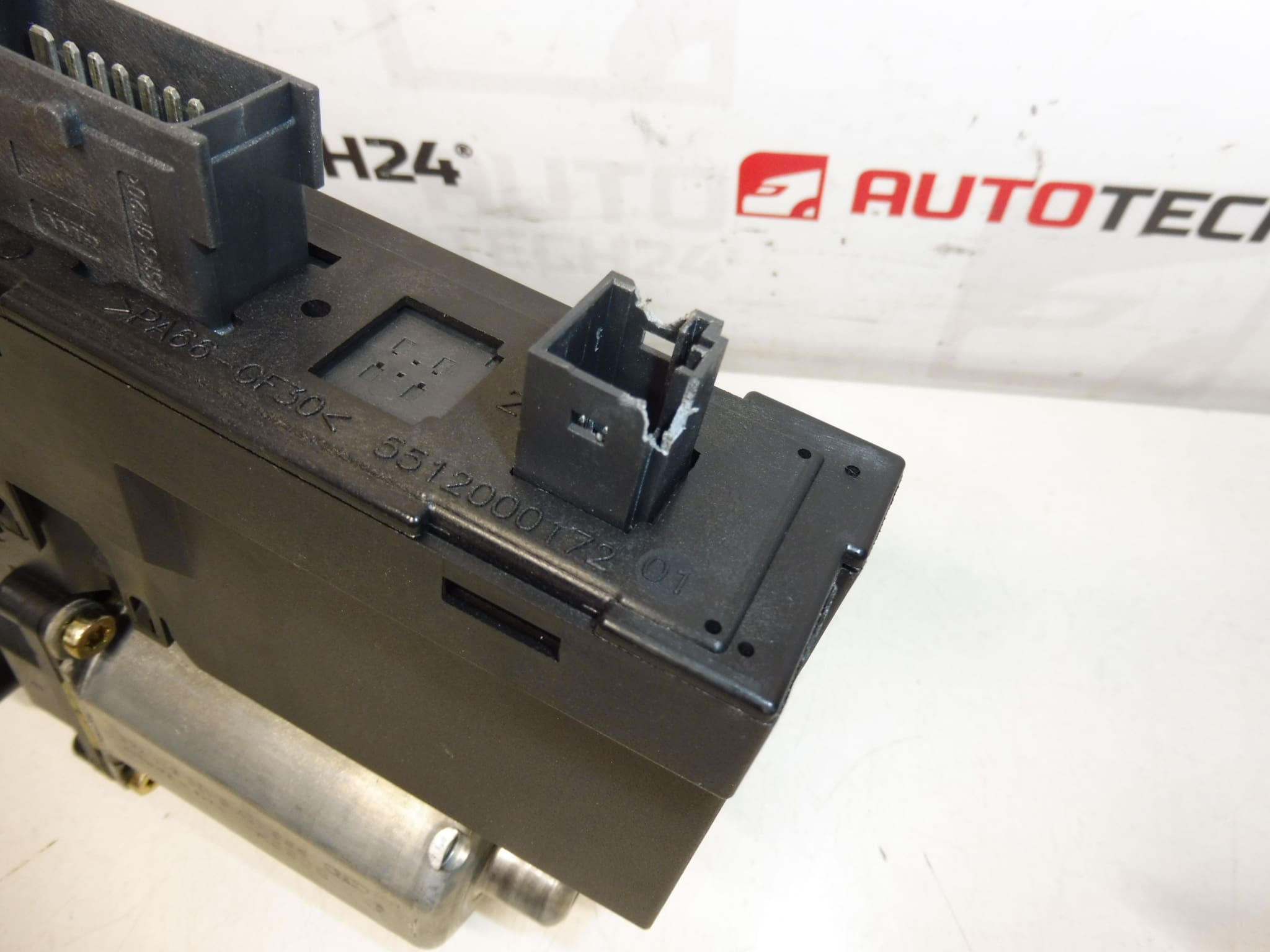 Motor för höger framfönster Peugeot 307 9637131180 9222AZ - Bild 2