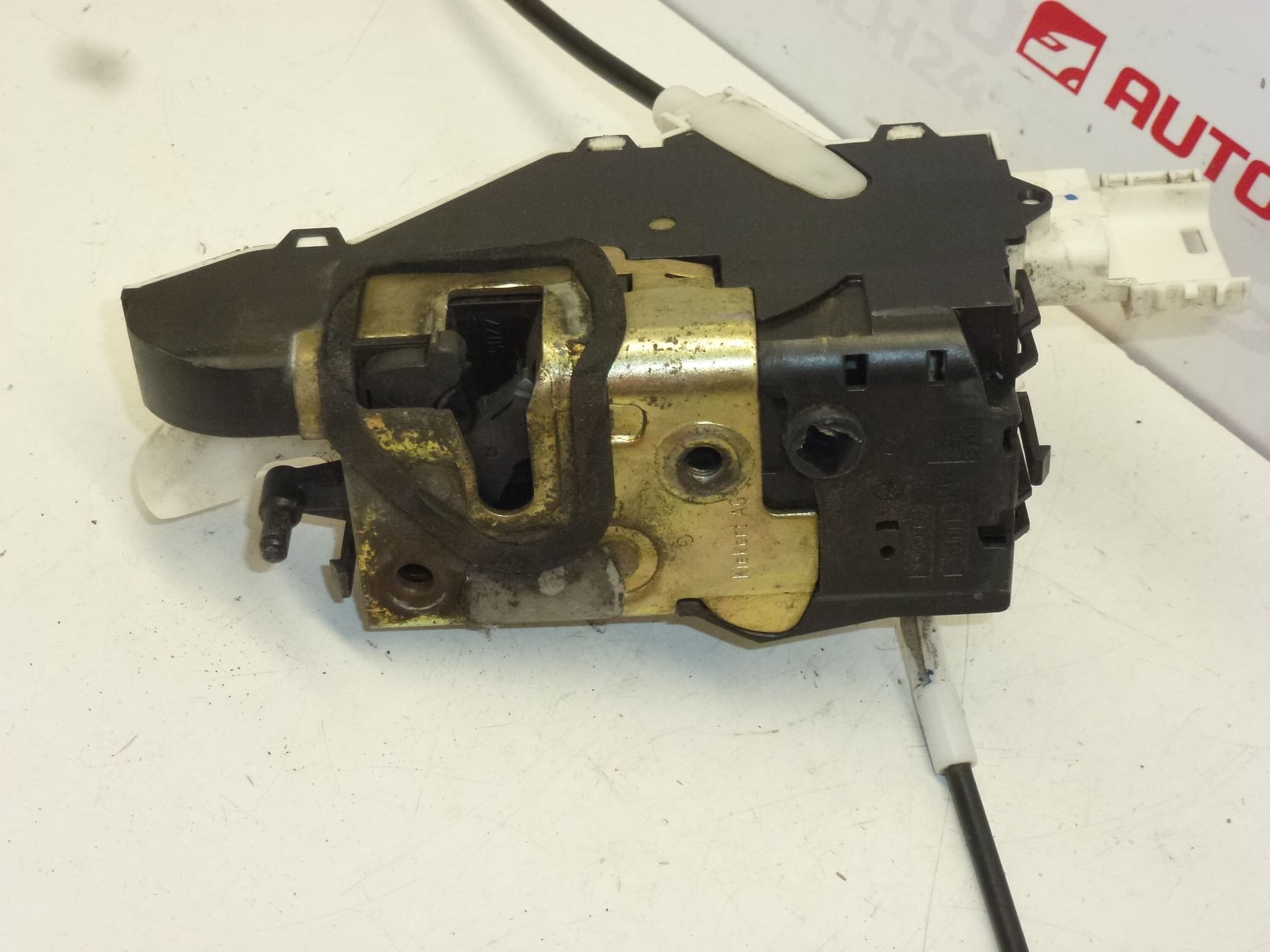 Lås till vänster dörr Peugeot 407 9659739880 9135AY - Bild 2