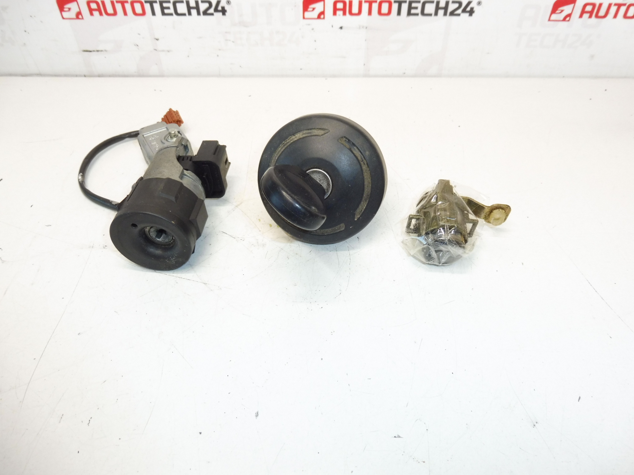 Låsset + 1 Nyckel Citroën C5 05-07 4162HE