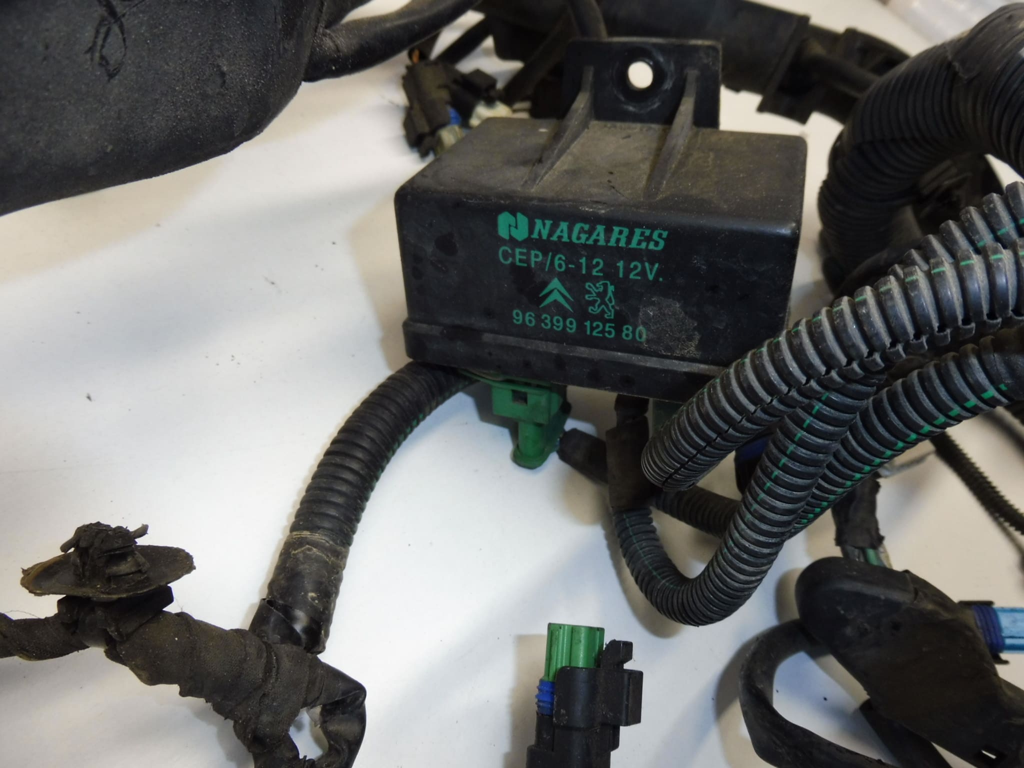 Motor Svazek Citroën Peugeot 2.2 HDI 1498602080 656939 - Bild 2