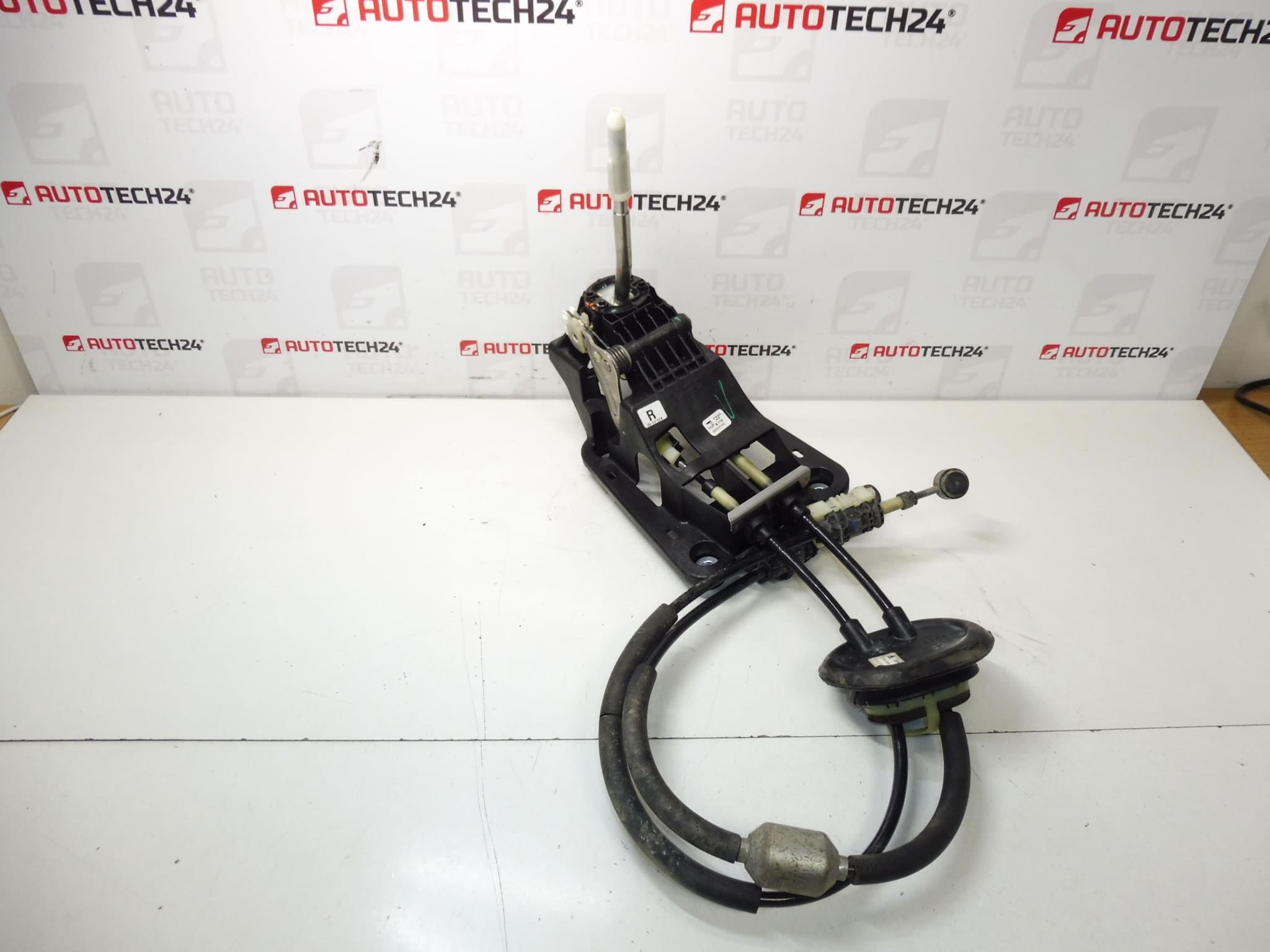 Citroën C3 DS3 Peugeot 9808161480 9837816580 Skiftspak