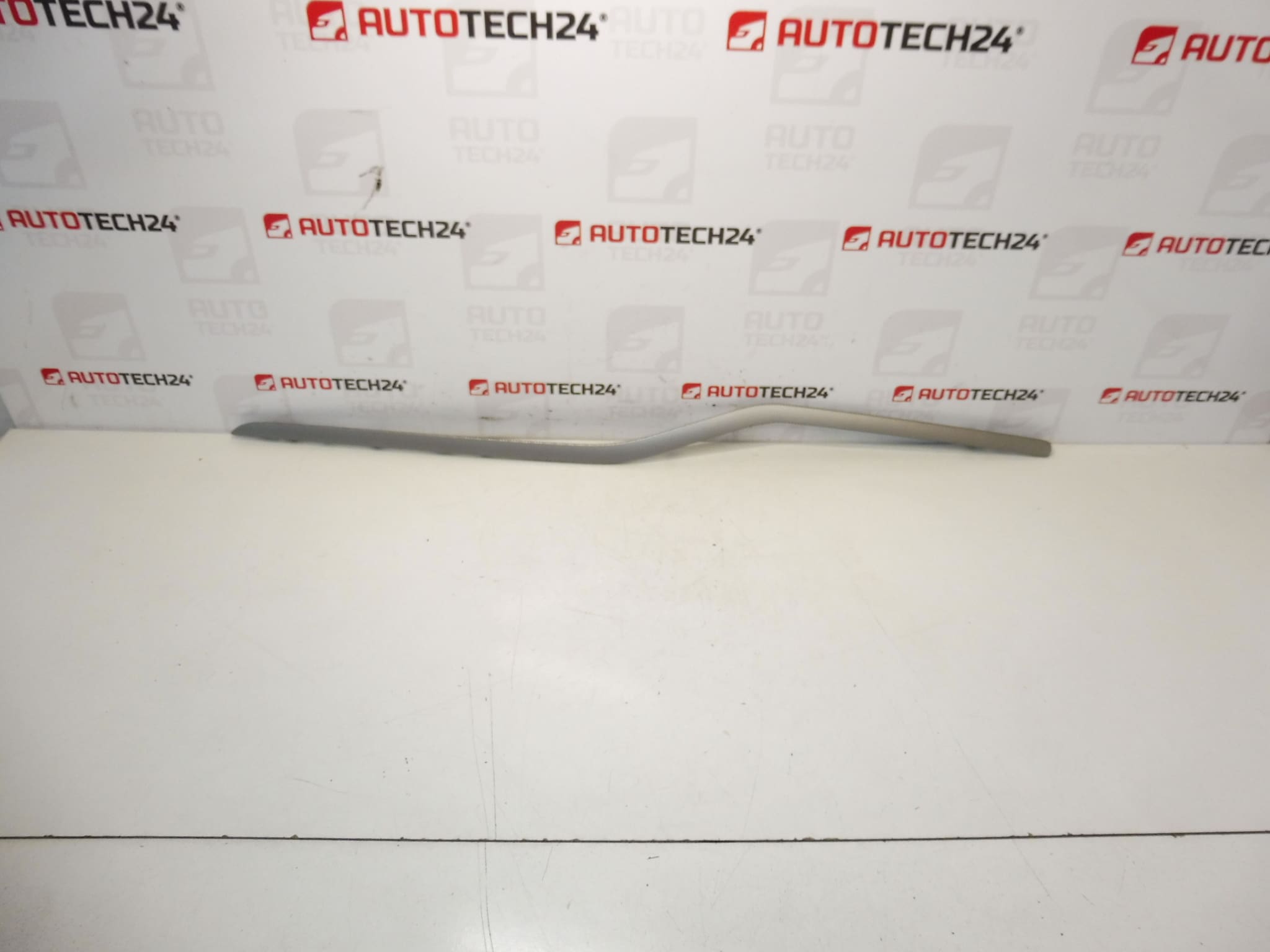 Dekorativ instrumentpanel Citroën C5 X7 9682315877 8231S3