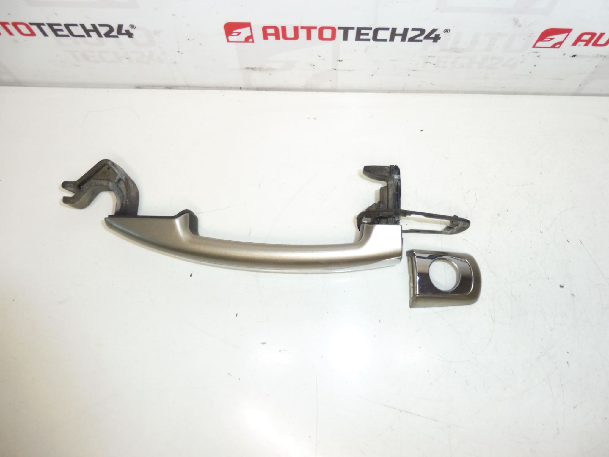 Dörrhandtag för förarsidan PSA Citroën 9101HR - Bild 2