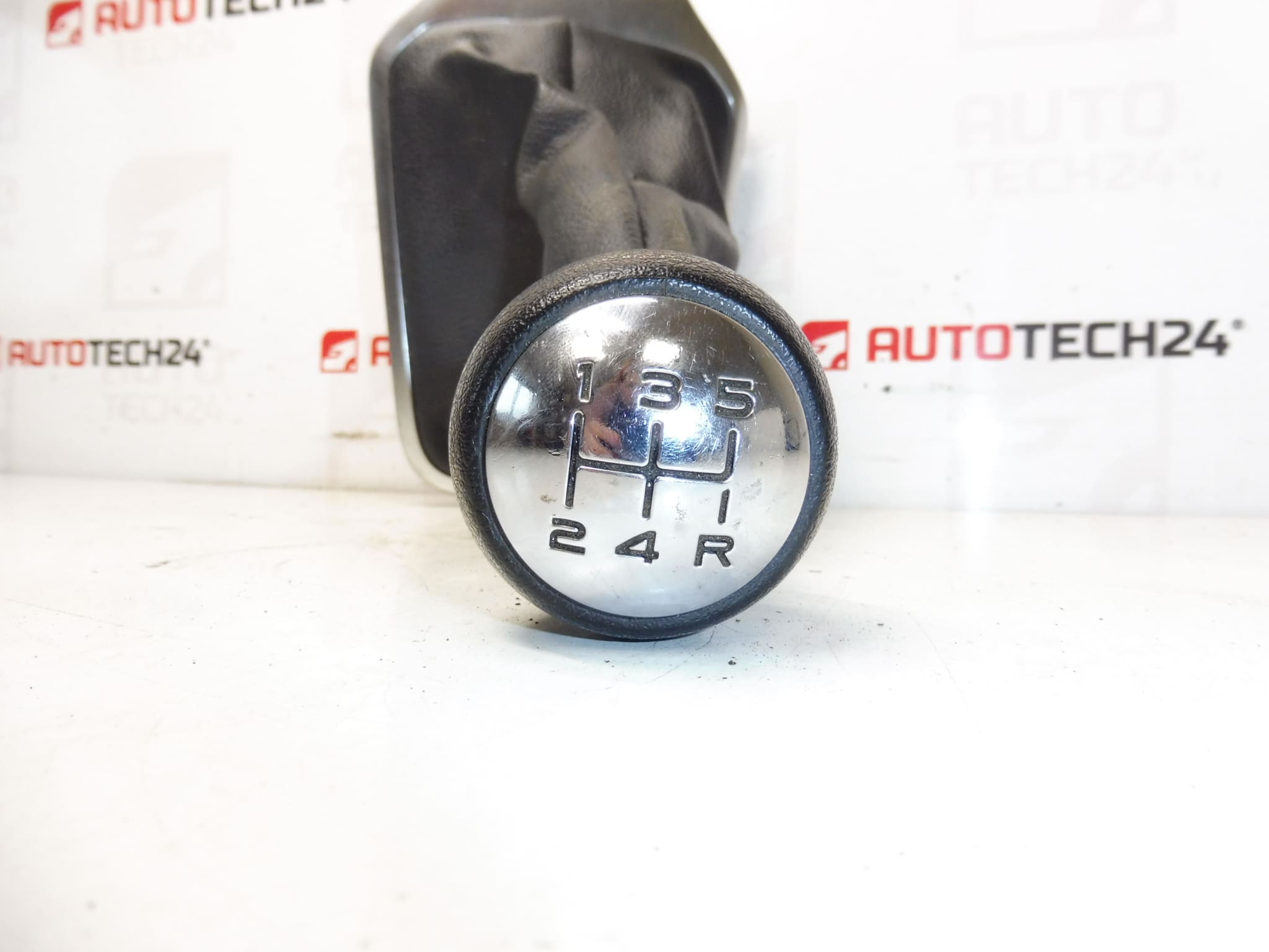 Växelspak Peugeot 301 och Citroën C-Elysée 2403CN 96748353VV 16088723ZD - Bild 2