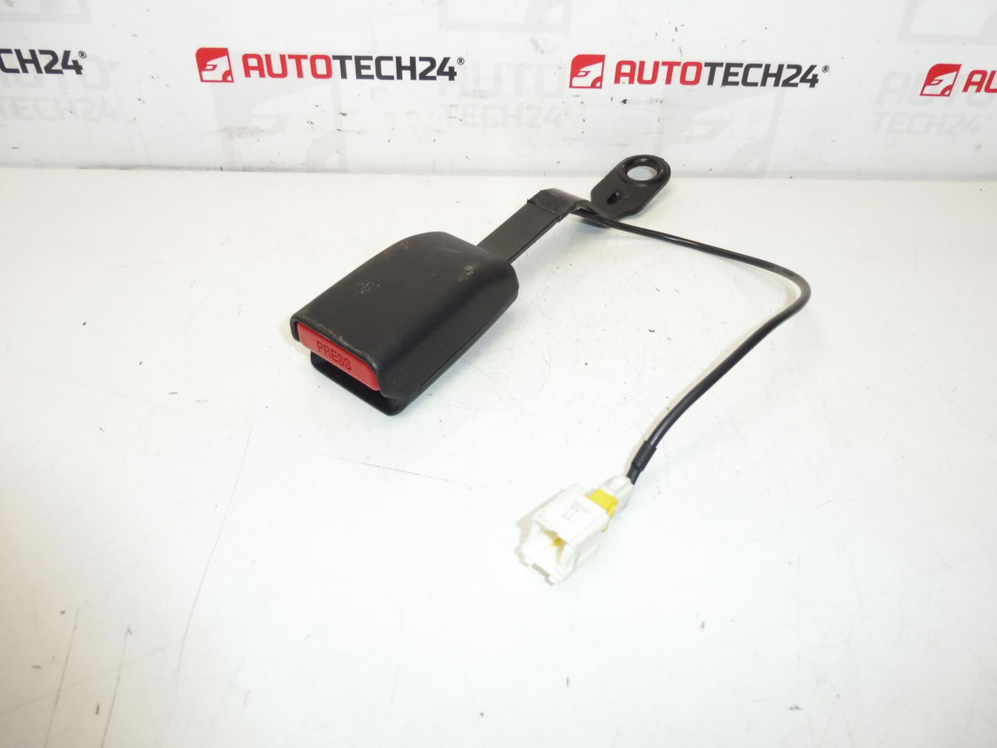 Citroën C4 Picasso 8975Q2 midjelåshållare