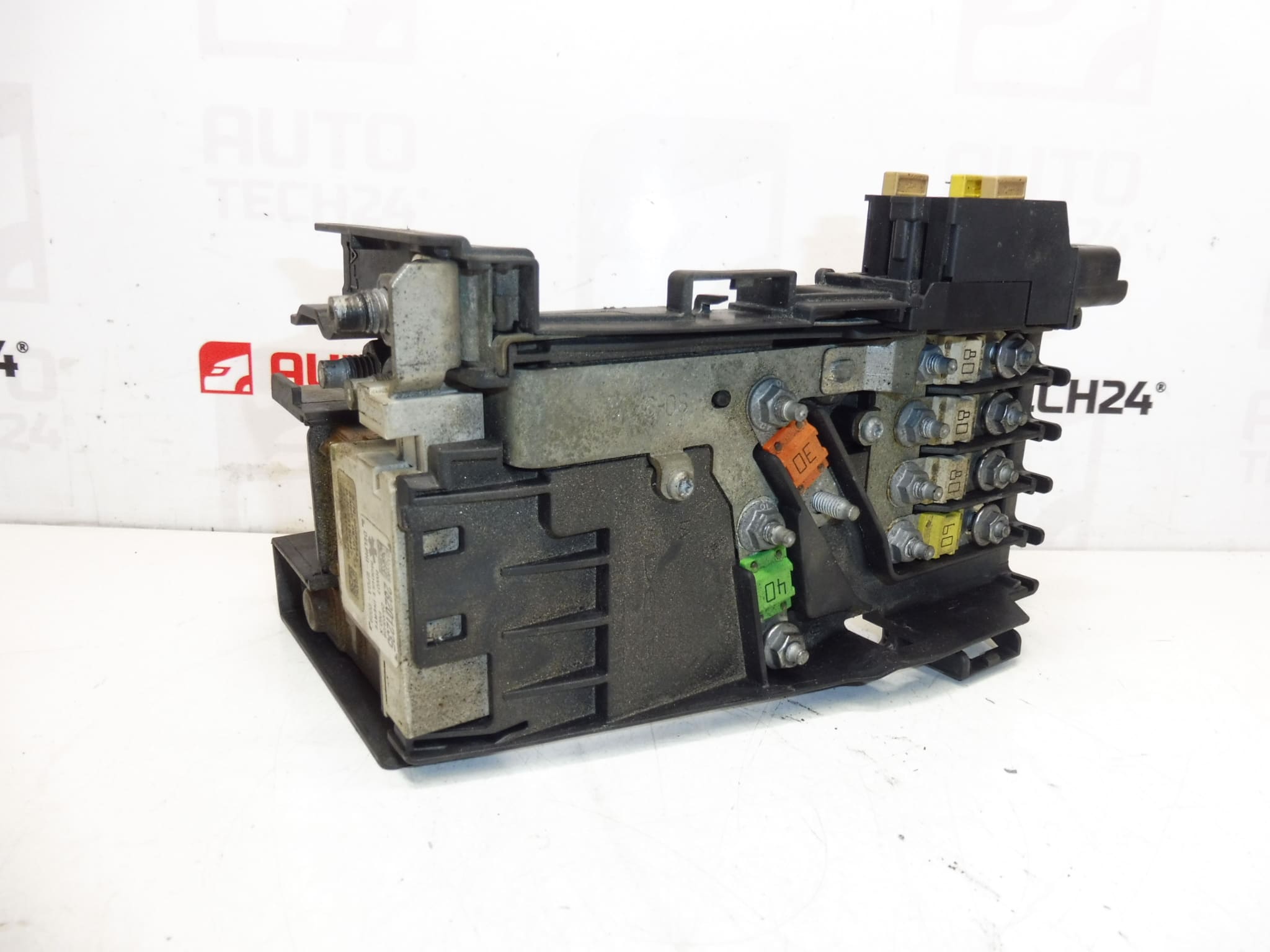 Säkringsmodul Citroën Peugeot 9665794680 28201235 6500HE - Bild 2
