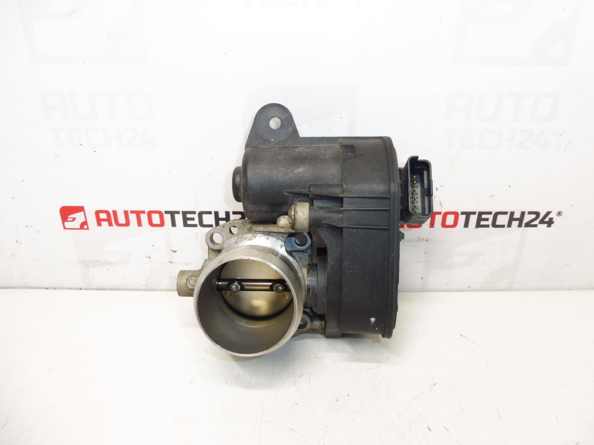 Gasspjäll Citroen Peugeot 1.2 THP 9801942080 9842936880