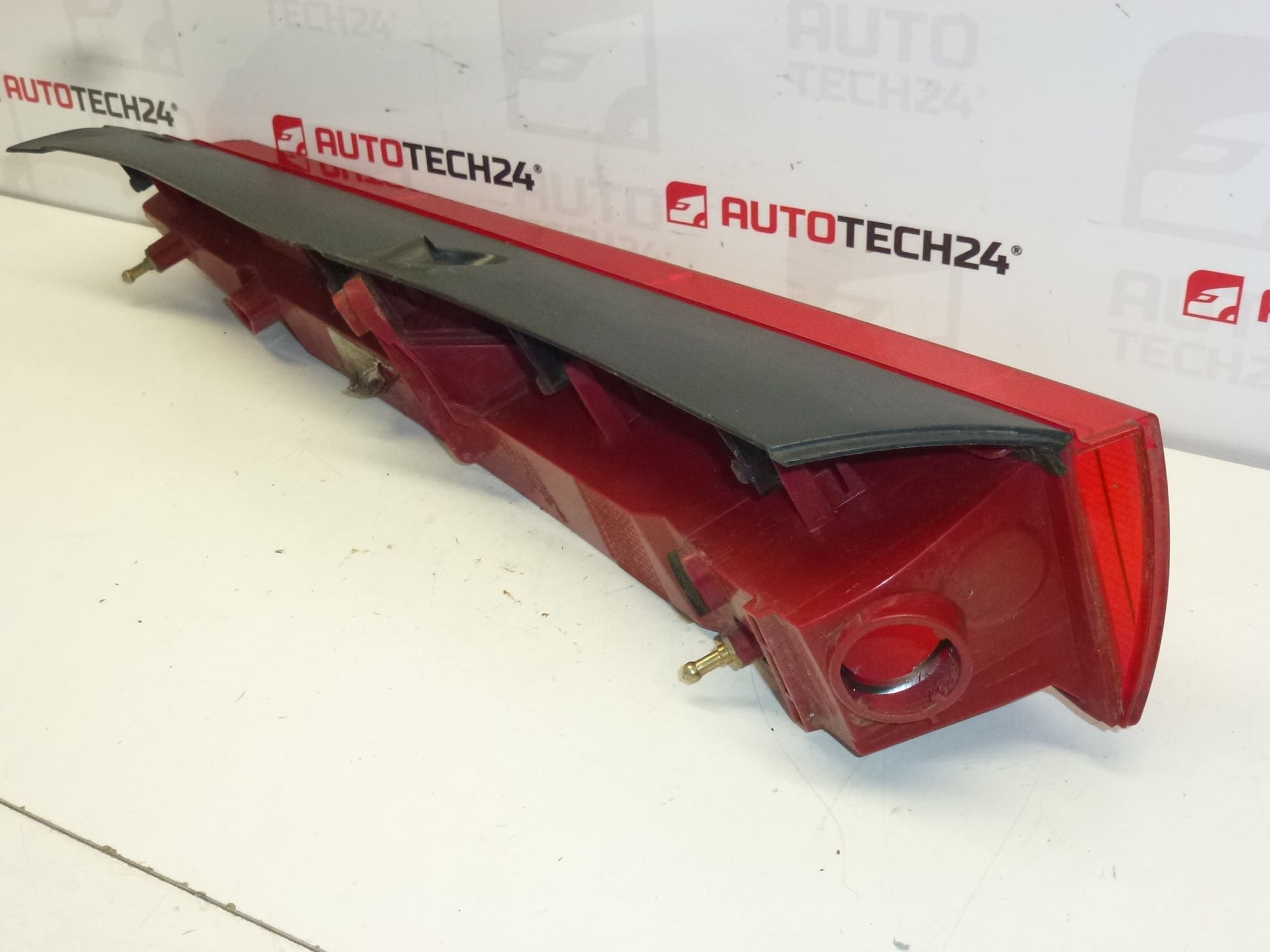 Höger övre lampa bak Citroën C5 I och II Kombi 9637356280 6351P9 - Bild 2