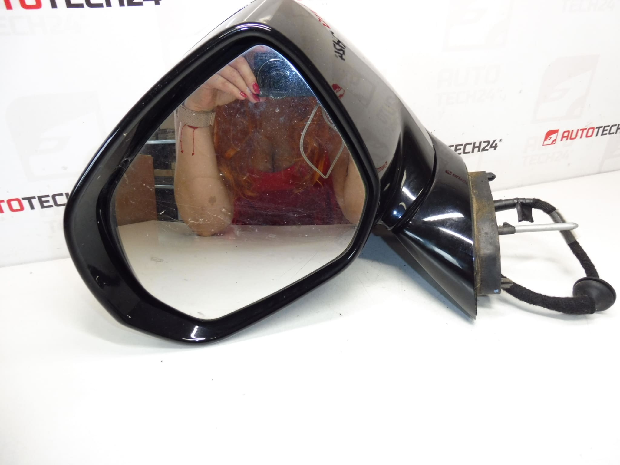 Vänster kromad baklykta Citroën C3 Picasso 1609347480 - Bild 2