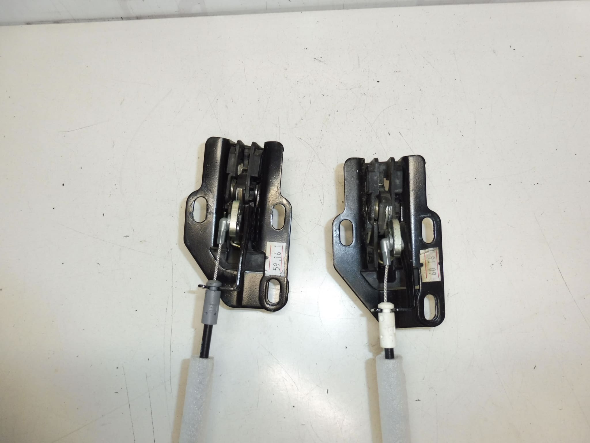 Sats för höger bakre lås till Citroën Berlingo III (5-dörrars) - 8719F9, 8719E4 - Bild 2