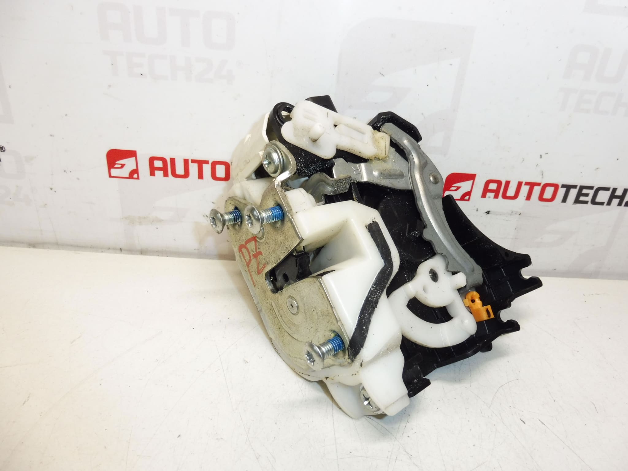 Citroën C-Crosser Peugeot 4007 9138Q6 bakdörrlås - Bild 2