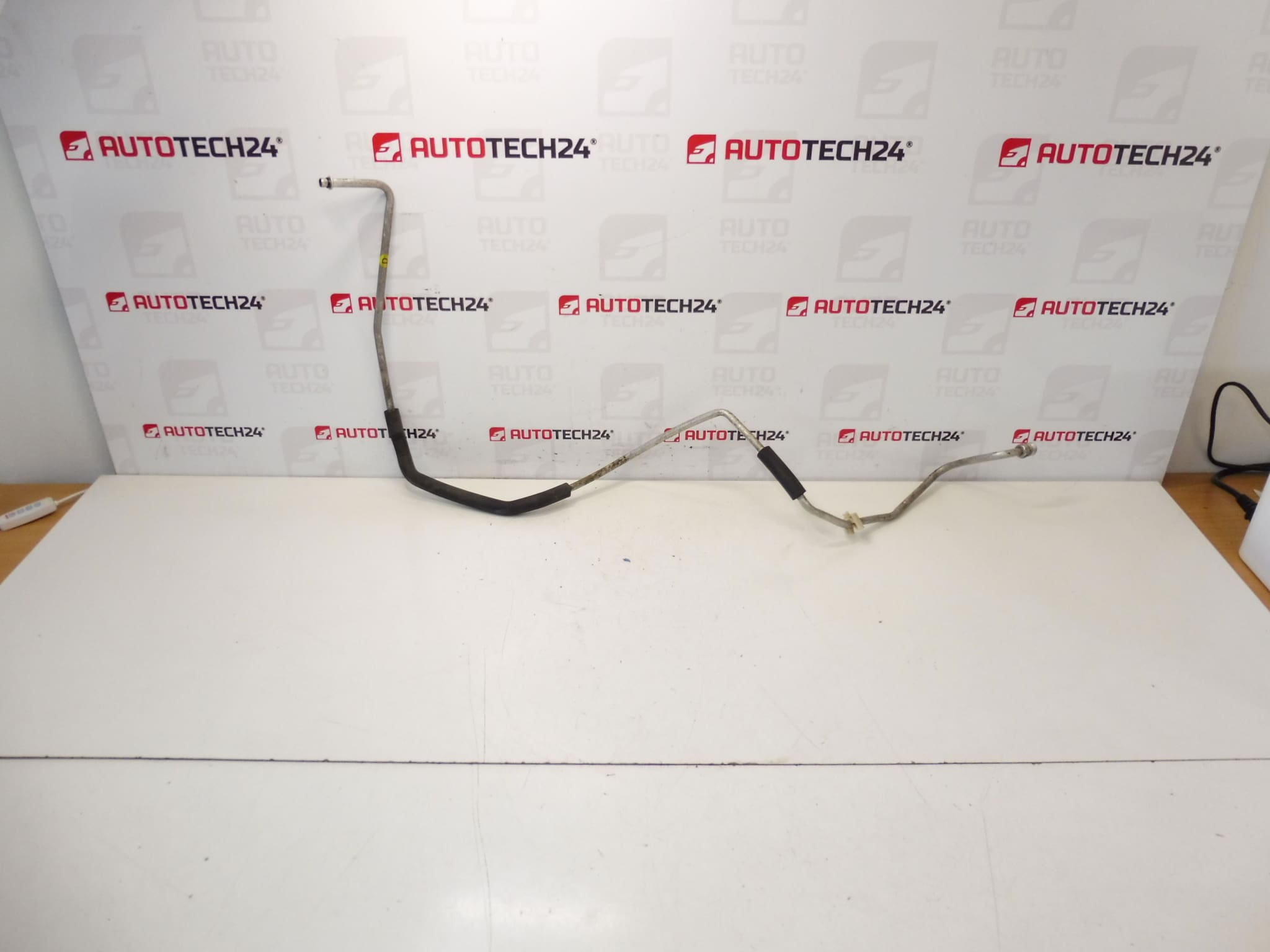 Klimatrör Peugeot 4007 Citroën C-Crosser 647733