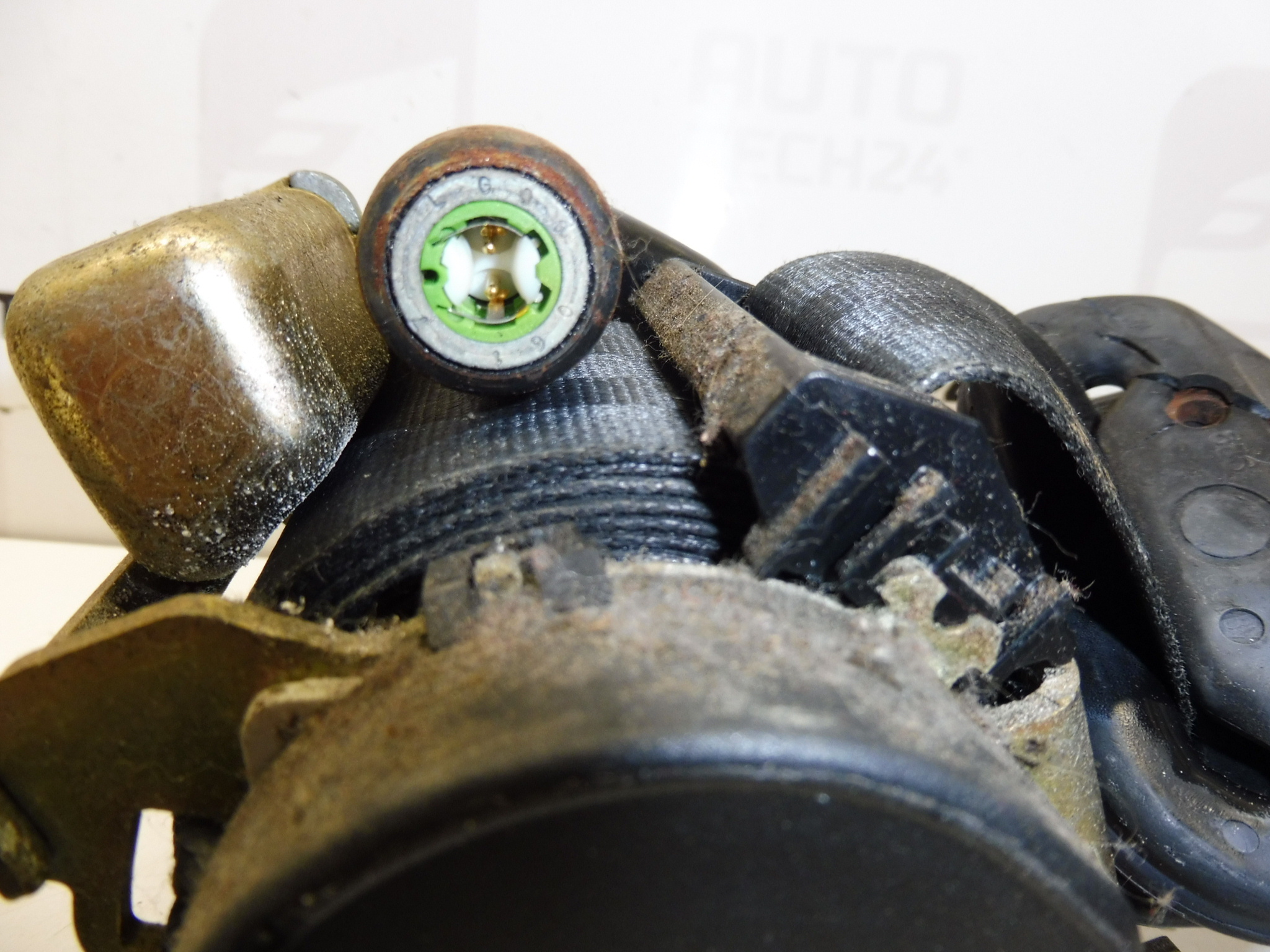 Vänster pyrobälte säkerhetsbälte Peugeot 206 96361049XX 8973SF