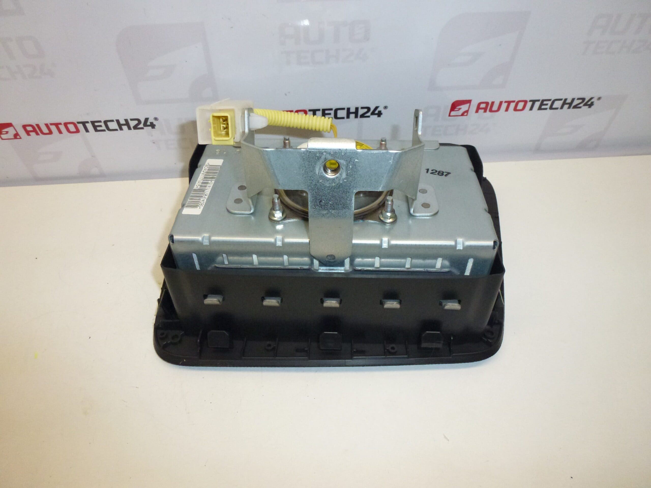 Passagerarkrockkudde Citroën C1 Peugeot 107 8216JW