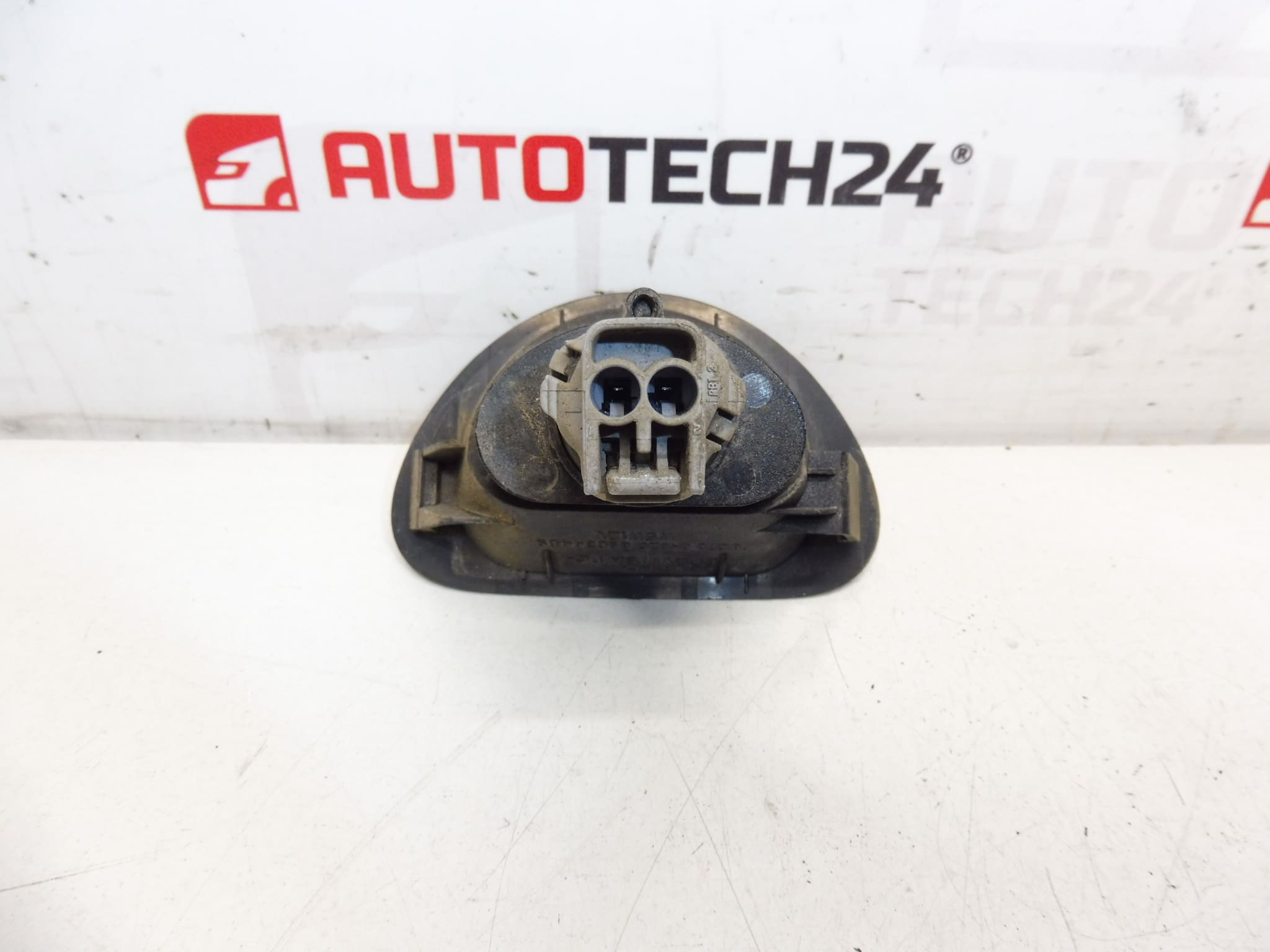 Belysning Citroën C1 Peugeot 107 81270-020 6340E2 - Bild 2