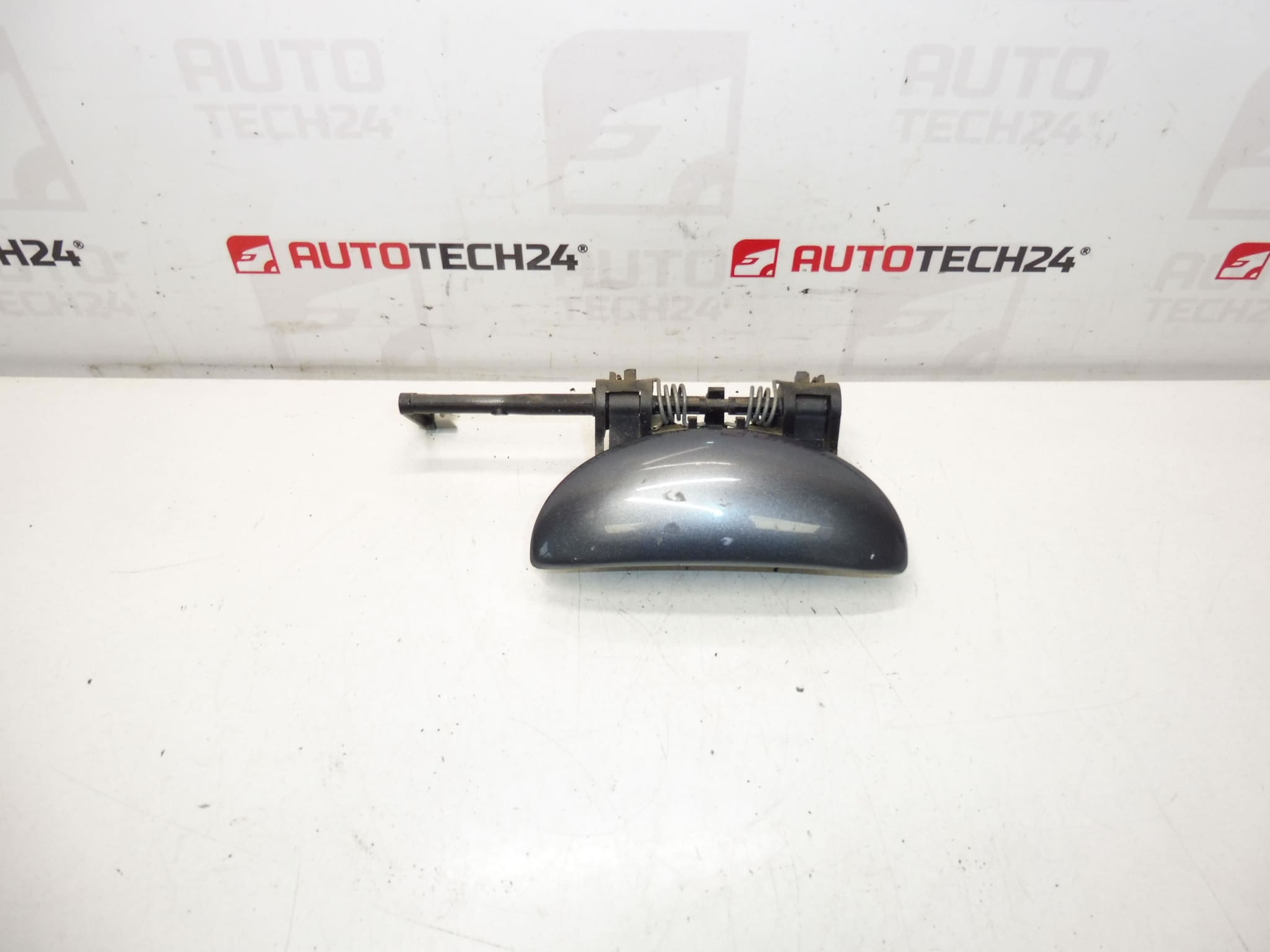 Dörrhandtag höger fram KTH Peugeot 206 EZRC 9101N7