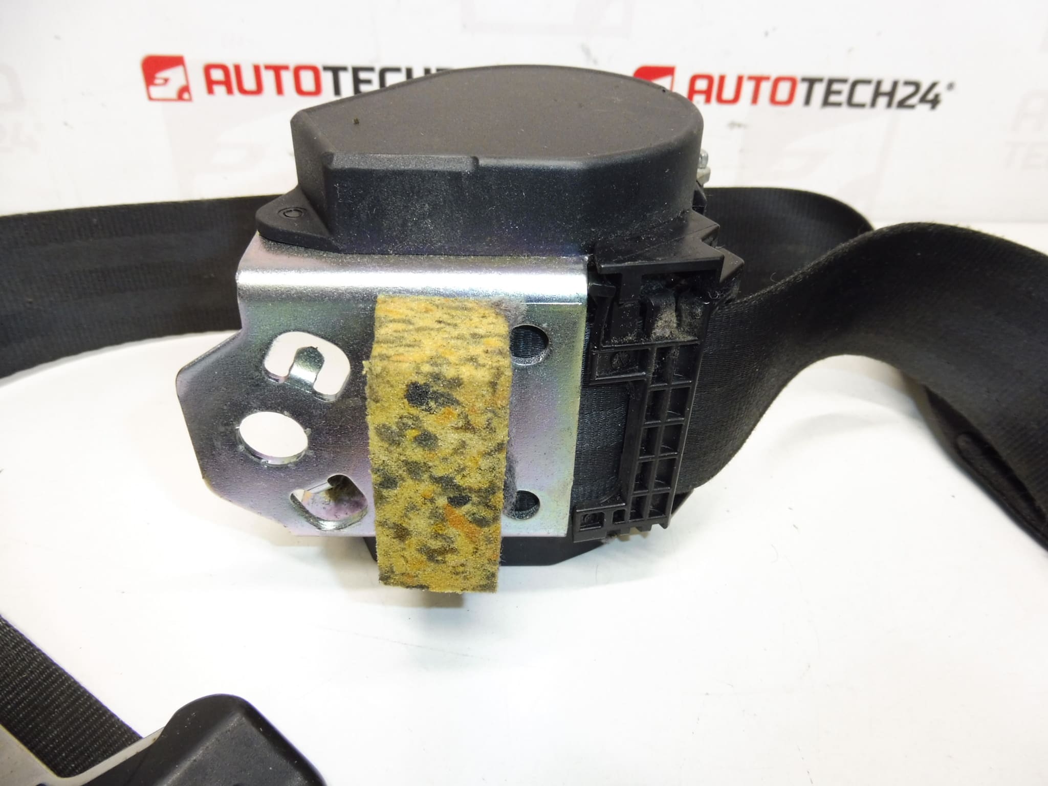 Främre bälte Citroën Peugeot 9632474280 96324742XX 8973CY - Bild 2