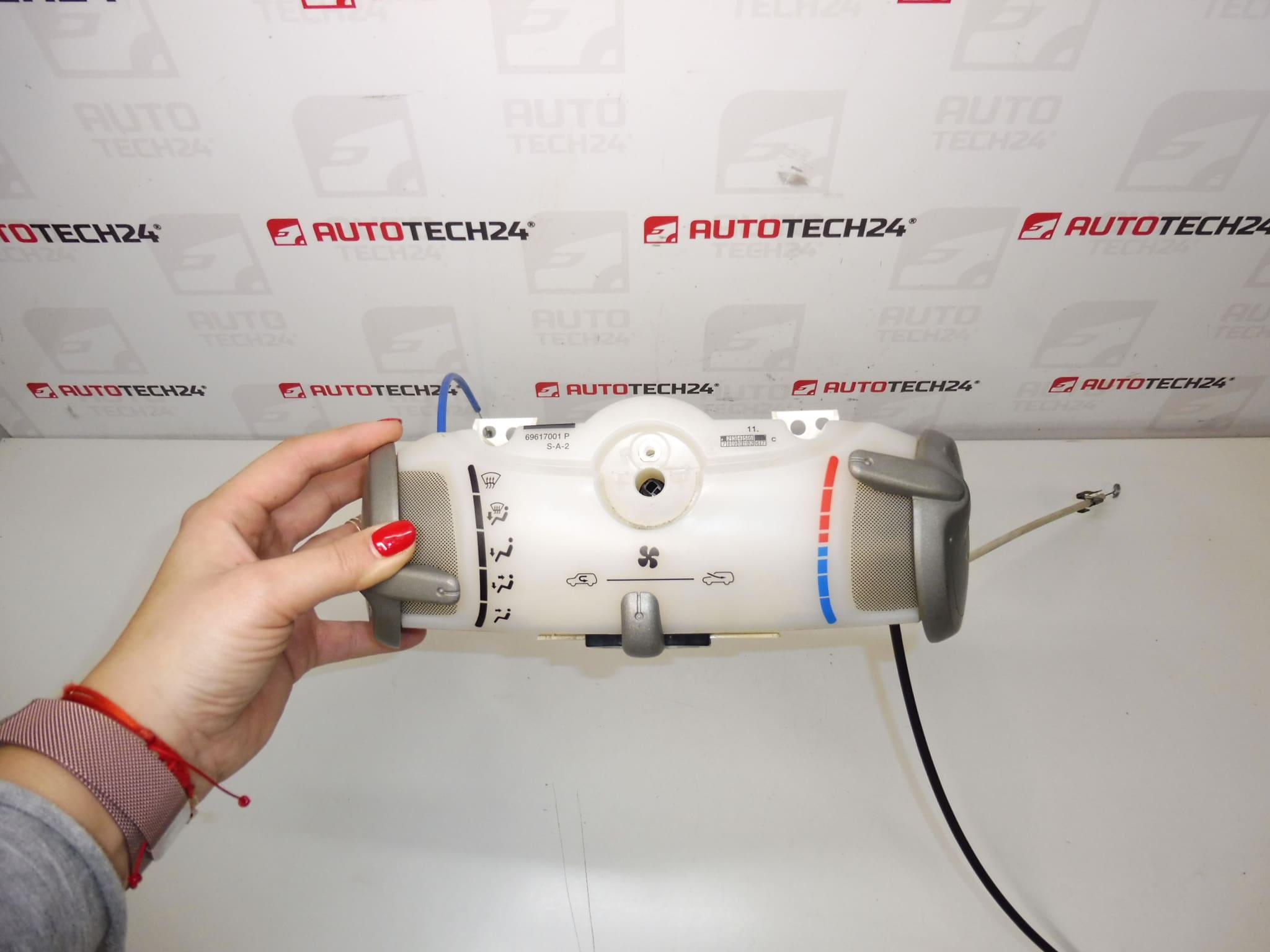 Luftkonditioneringskontroll Citroën Peugeot 55900-0H040 55900-0H020 med stavar