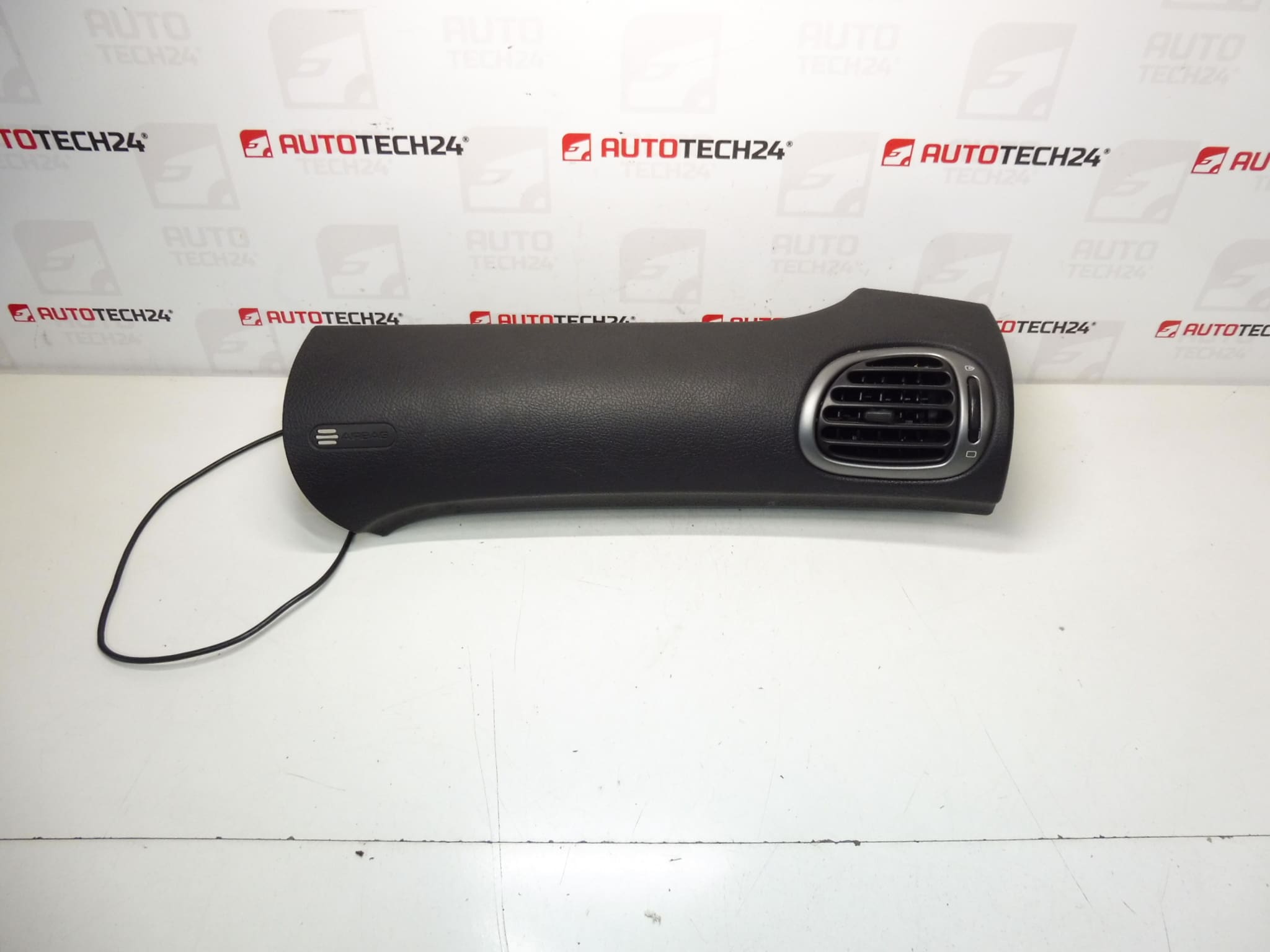 Passagerarkrockkudde Peugeot 206 9683503180 8226TS