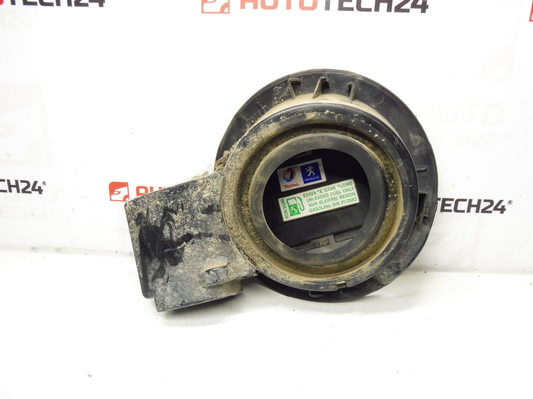 Tanklock Peugeot 308 1518C9 - Bild 2