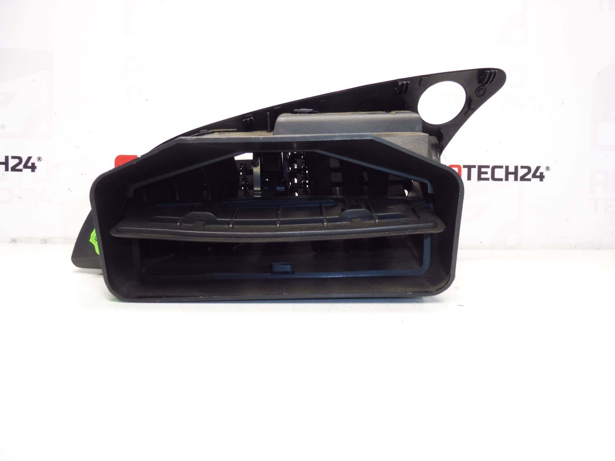 Ventilation Öppning Citroën Xsara 8264w0 - Bild 2