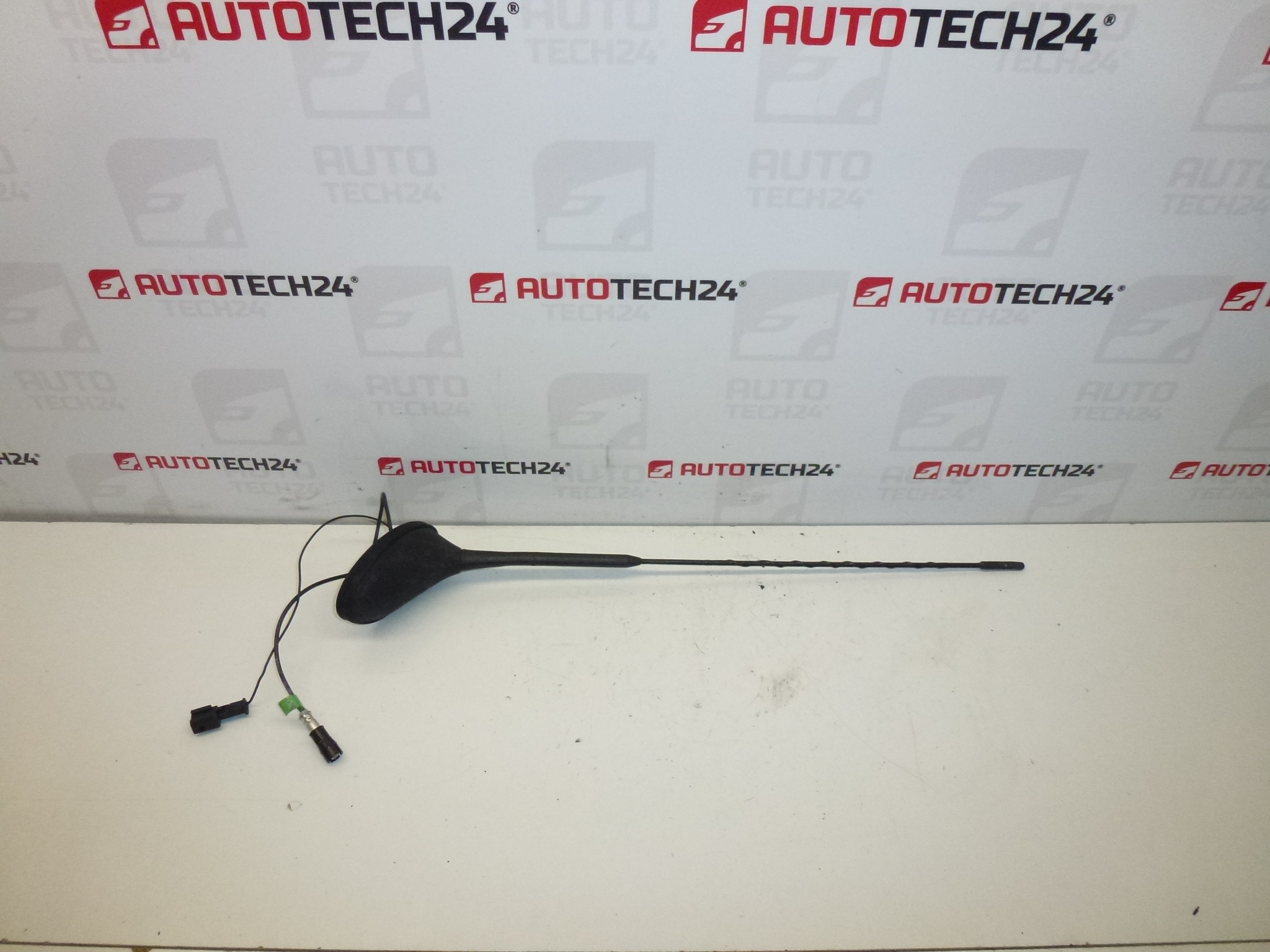 Antenn Citroën Peugeot 9646131880 6561Q3 6561GP 6561W7